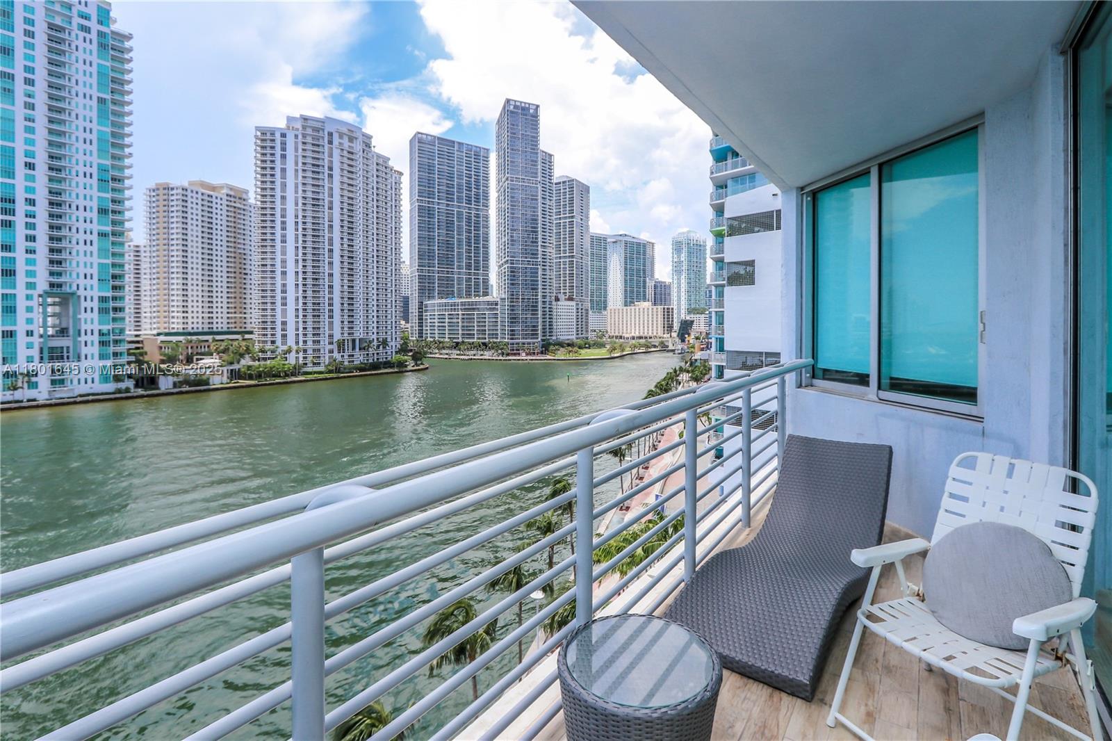 335 S Biscayne Blvd #807, Miami FL 33131