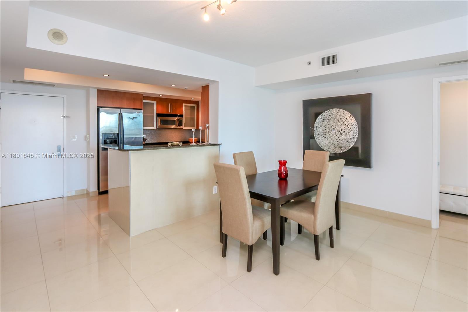 335 S Biscayne Blvd #807, Miami FL 33131