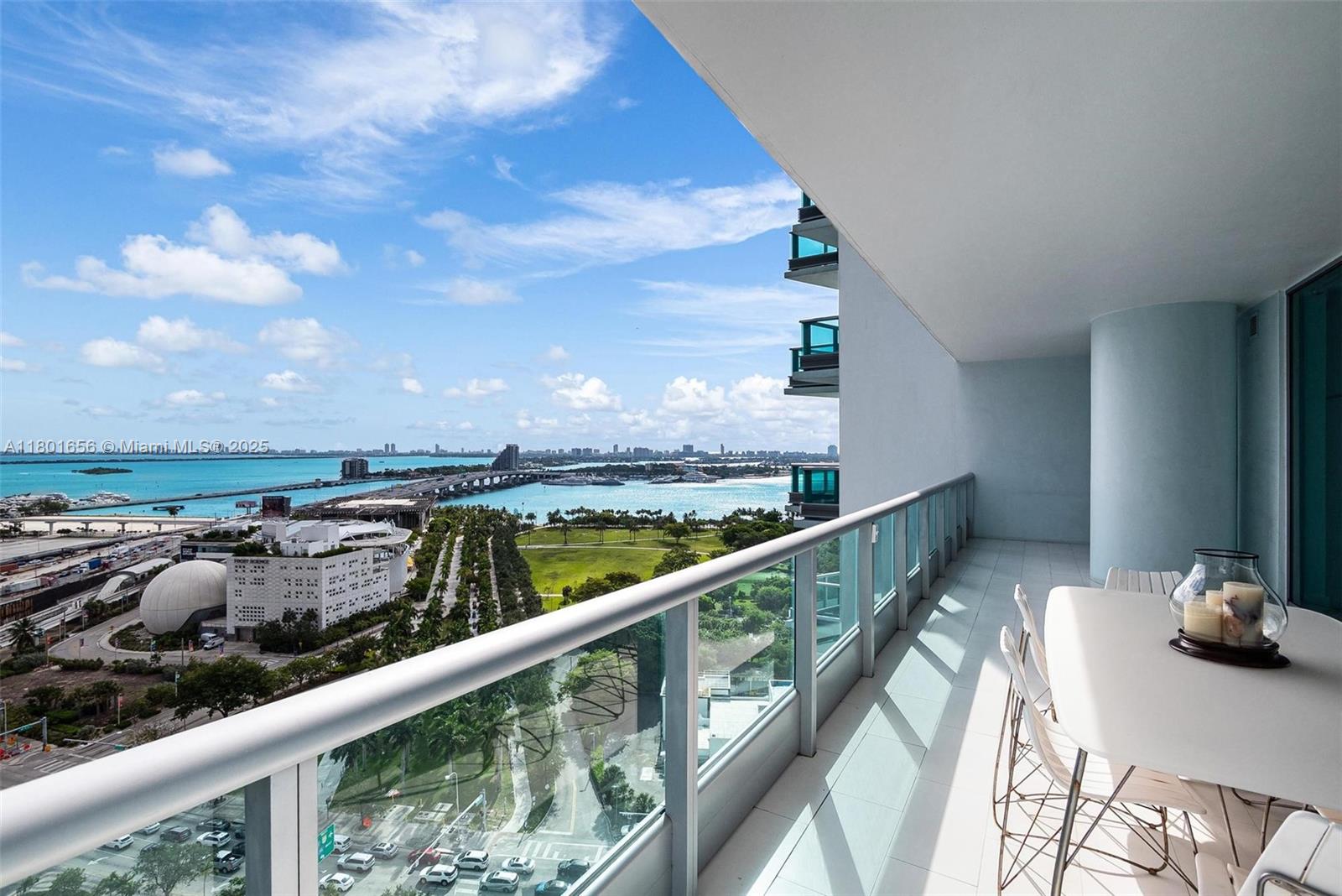 900 Biscayne Blvd #2208, Miami FL 33132