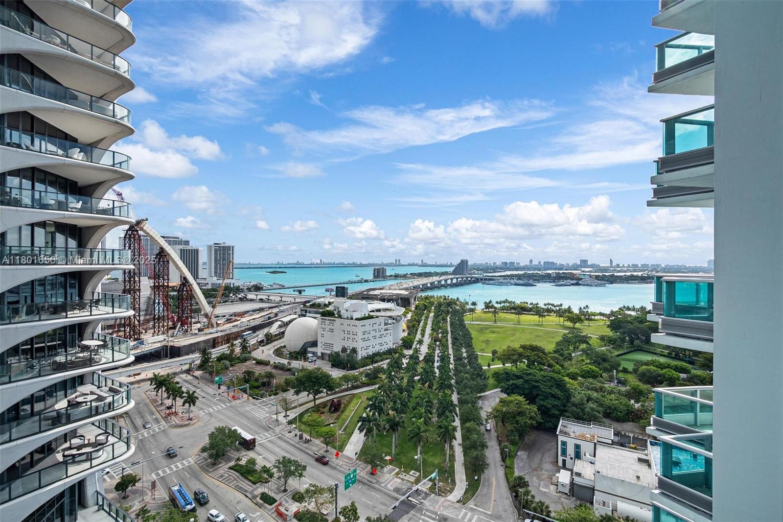 900 Biscayne Blvd #2208, Miami FL 33132