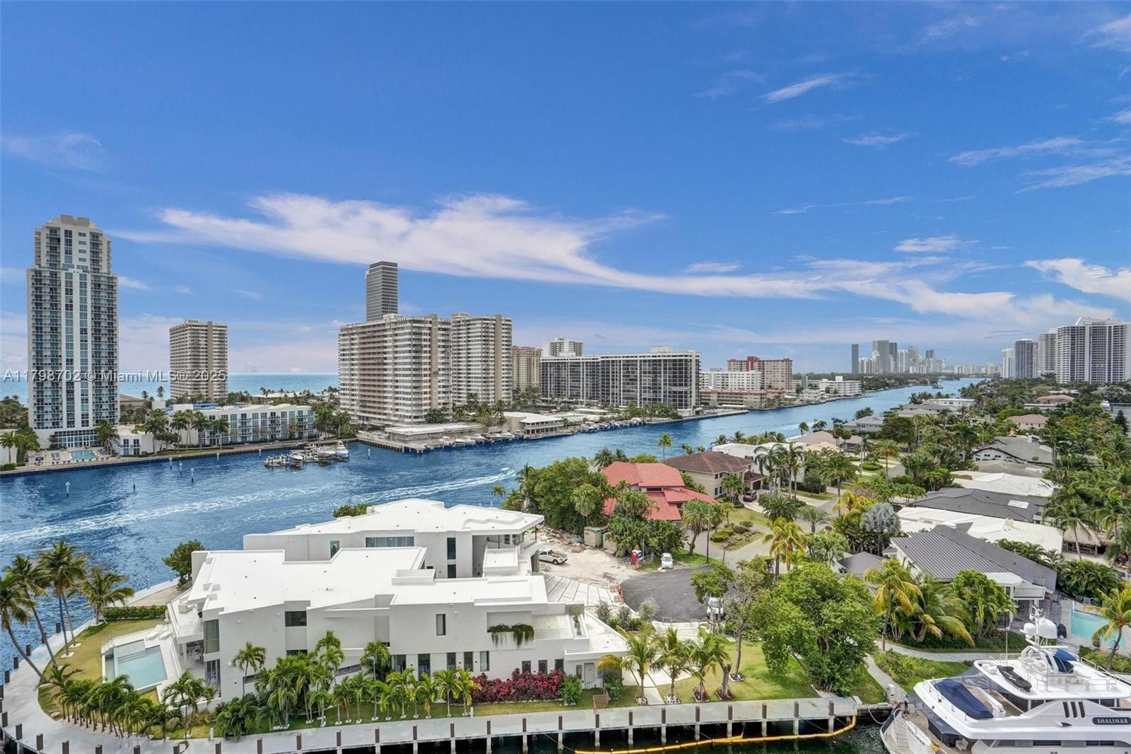 137 Golden Isles Dr #1105, Hallandale Beach, Florida image 15