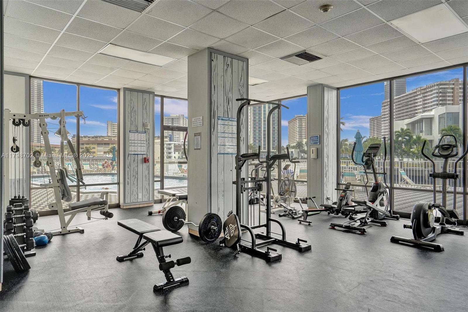 137 Golden Isles Dr #1105, Hallandale Beach, Florida image 38
