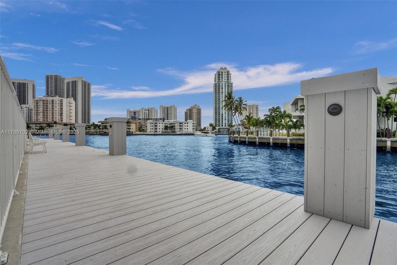 137 Golden Isles Dr #1105, Hallandale Beach, Florida image 43