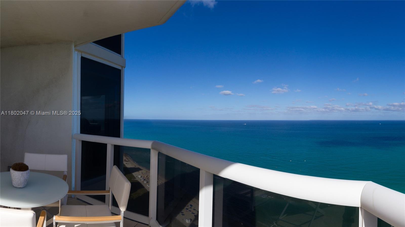 4775 Collins Ave #3203, Miami Beach FL 33140
