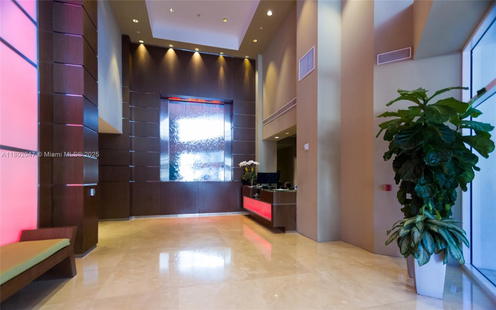 4775 Collins Ave #3203, Miami Beach FL 33140