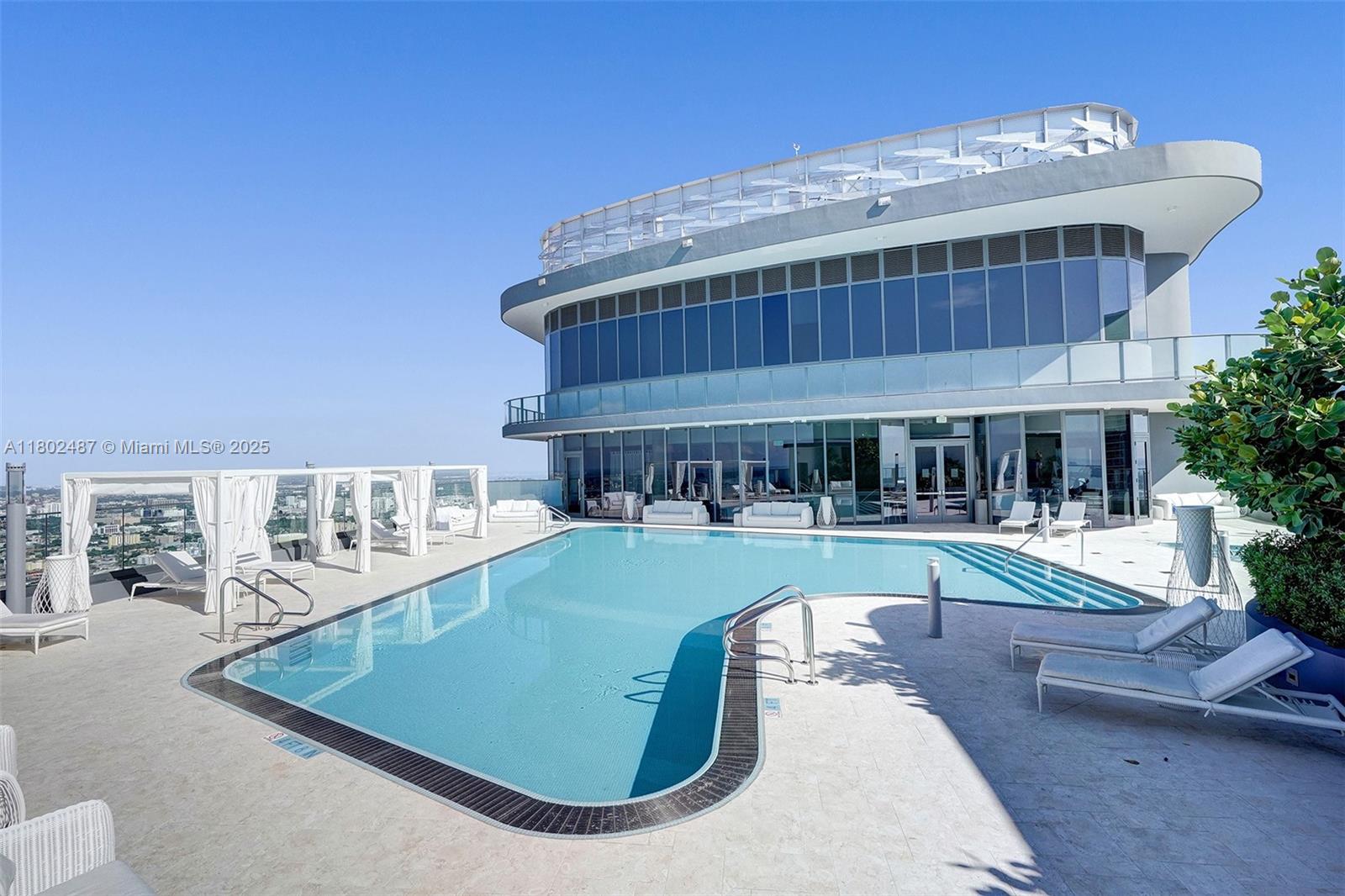 1000 Brickell Plaza #PH5106, Miami FL 33131