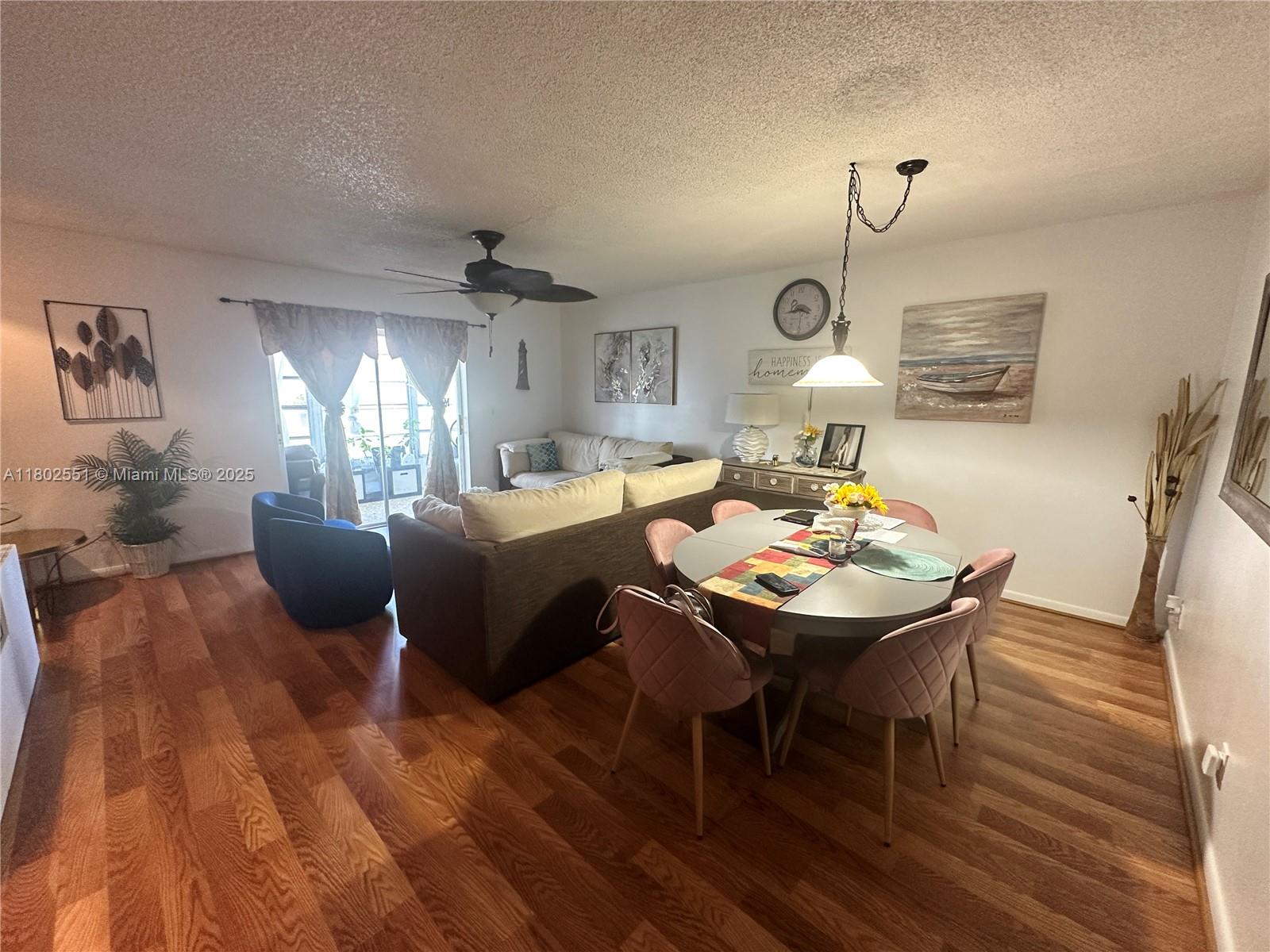 Castle Apartments 12 Cond