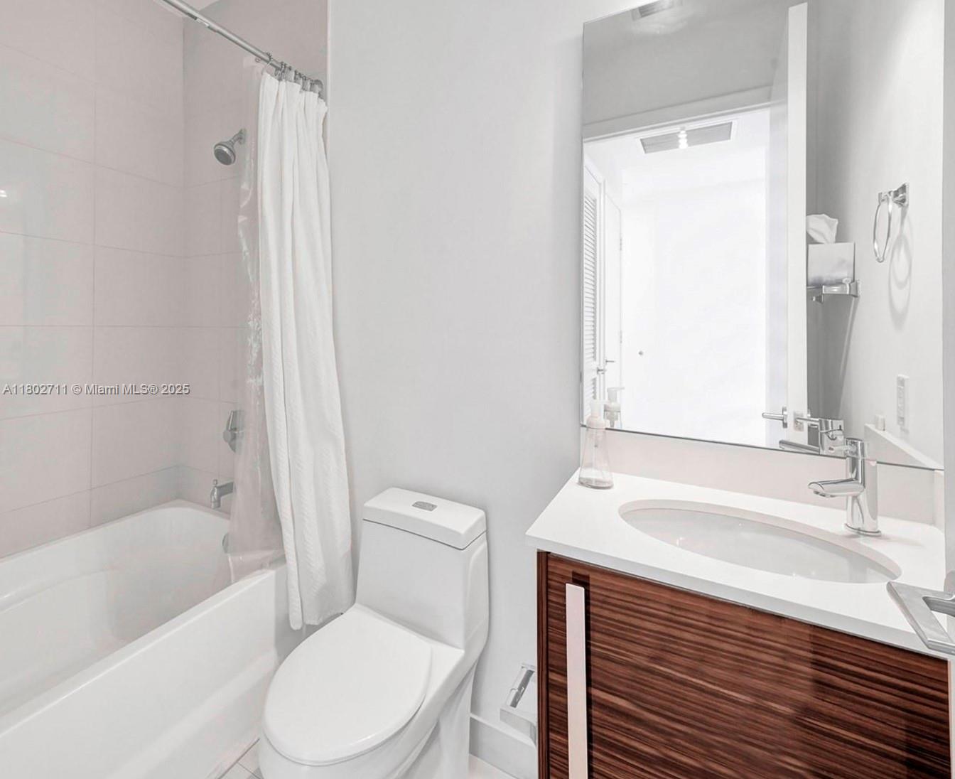 2020 N Bayshore Dr #1008, Miami FL 33137