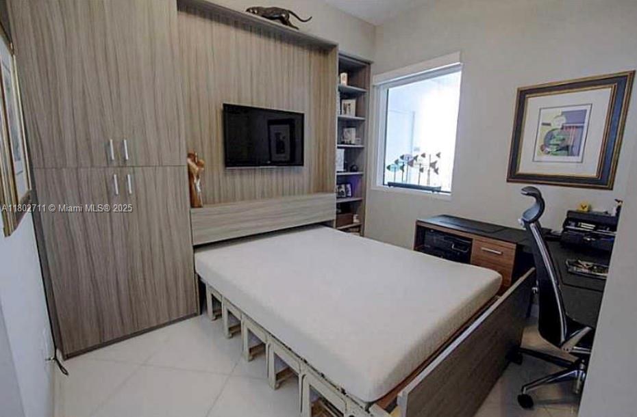 2020 N Bayshore Dr #1008, Miami FL 33137