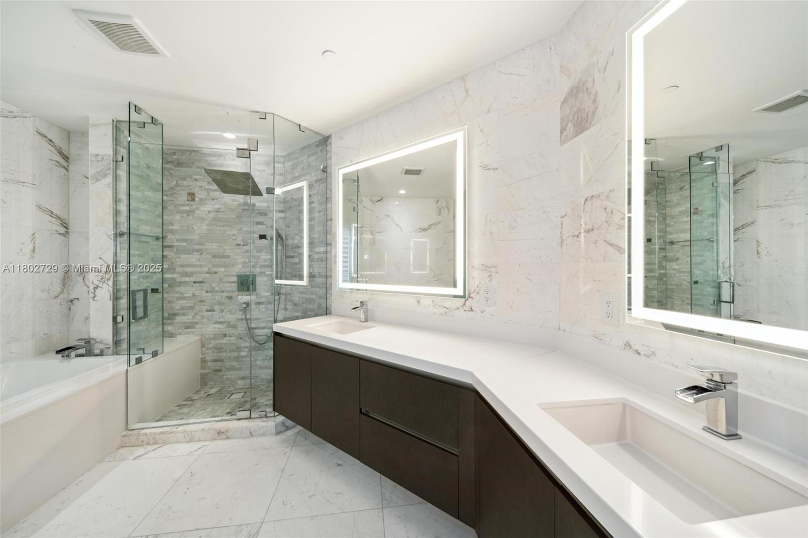 851 NE 1st Ave #3107, Miami FL 33132