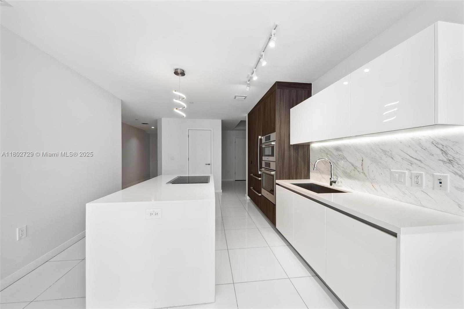 851 NE 1st Ave #3107, Miami FL 33132