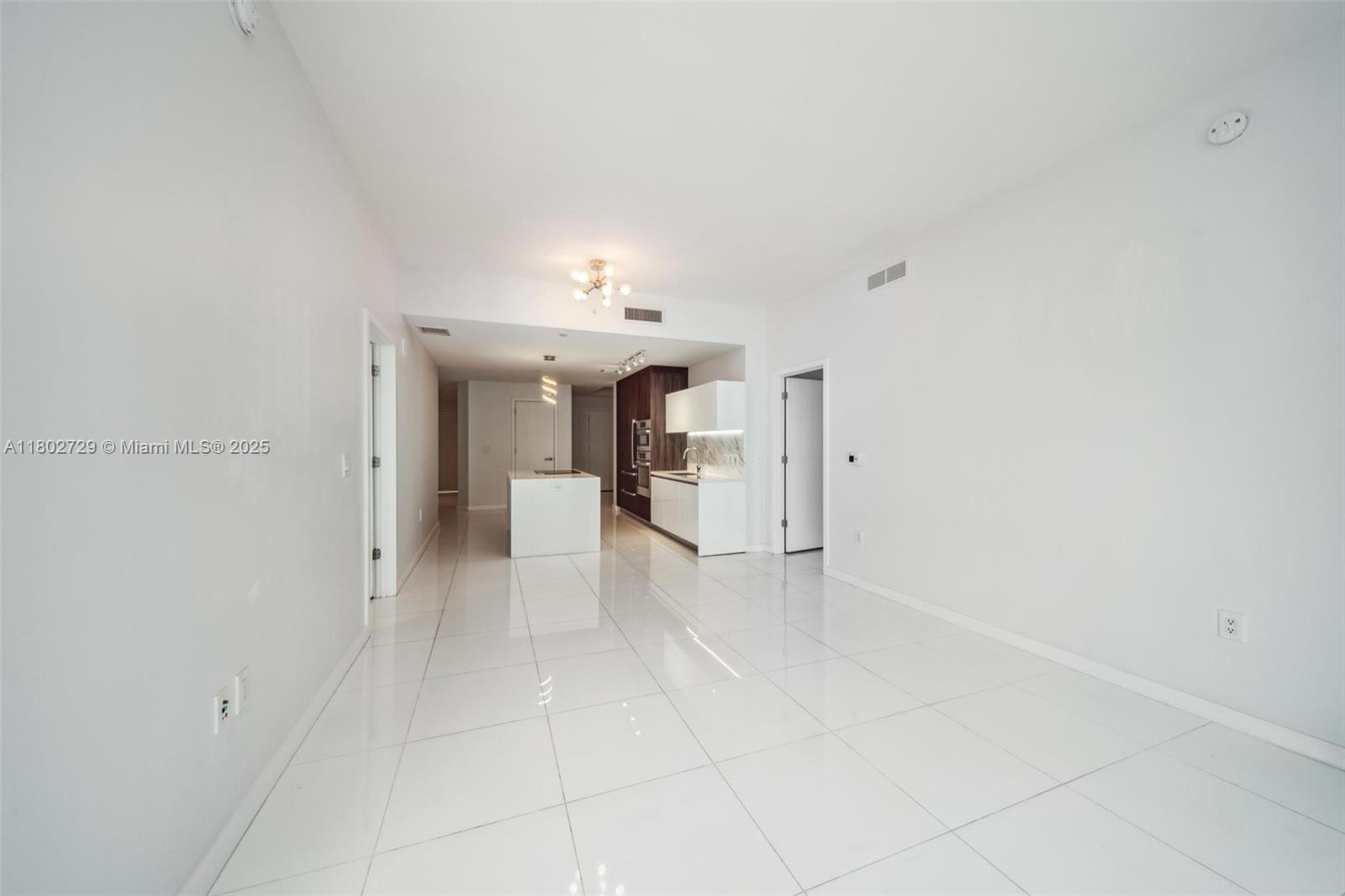 851 NE 1st Ave #3107, Miami FL 33132