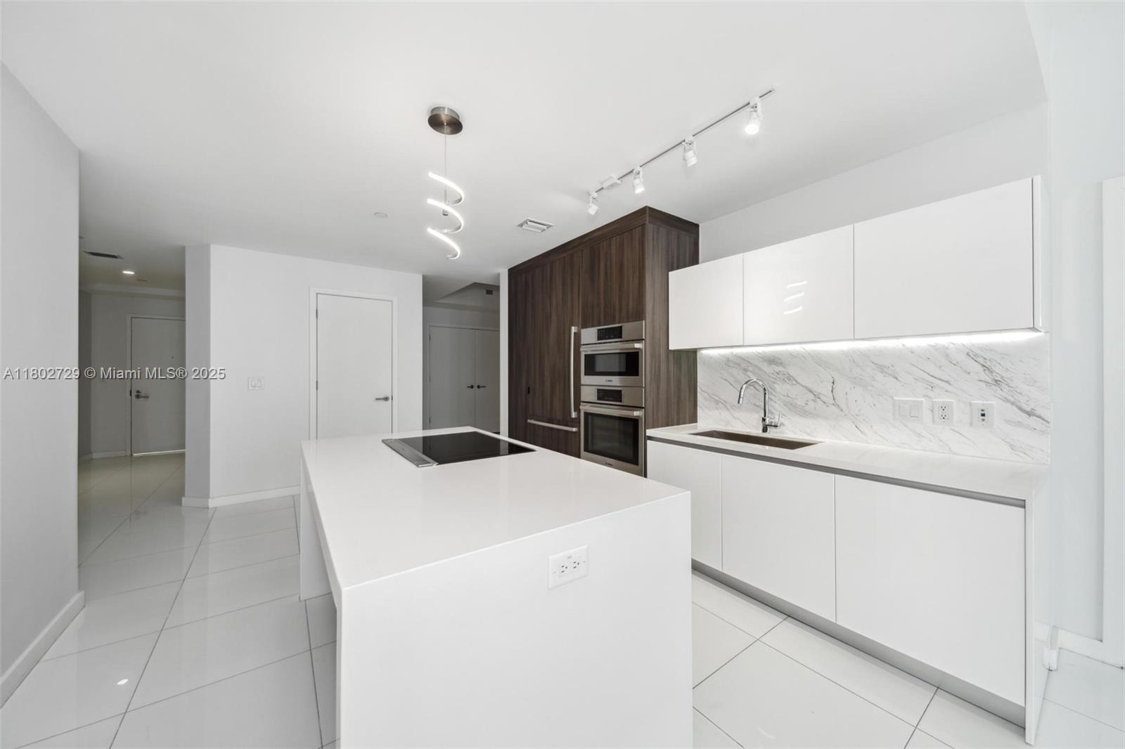 851 NE 1st Ave #3107, Miami FL 33132