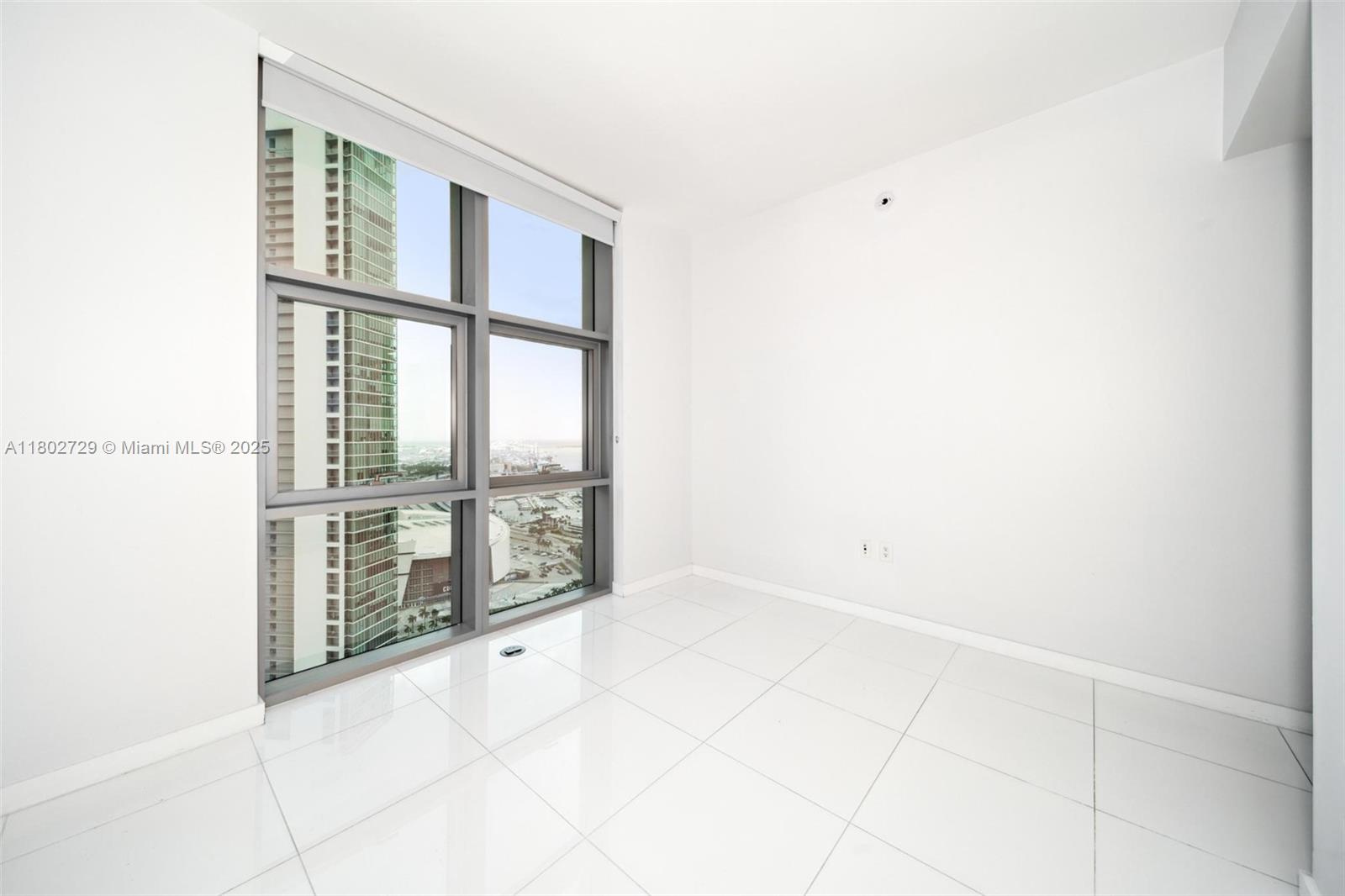 851 NE 1st Ave #3107, Miami FL 33132