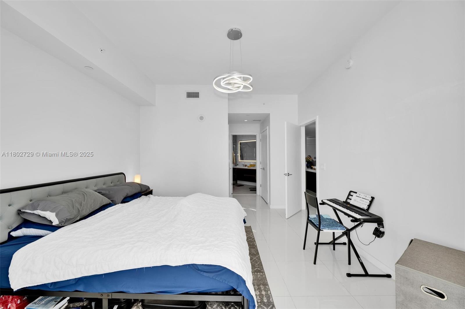 851 NE 1st Ave #3107, Miami FL 33132