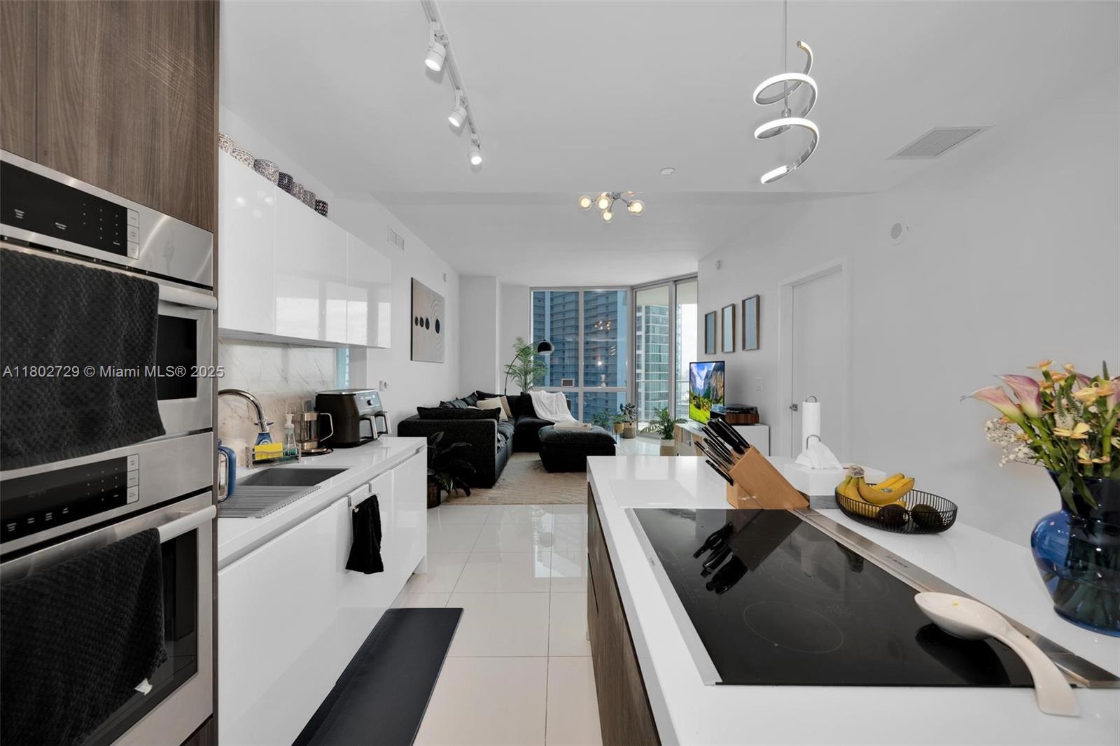 851 NE 1st Ave #3107, Miami FL 33132