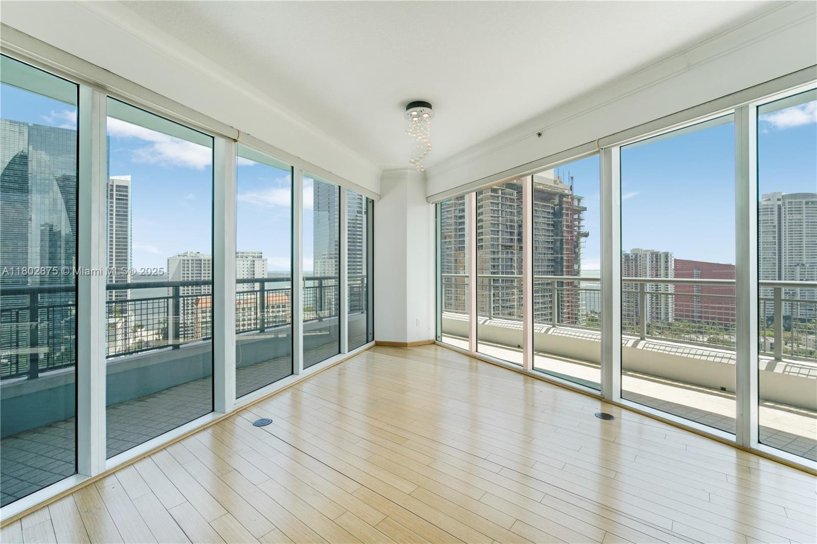 Apartamento en Venta en Miami, FL