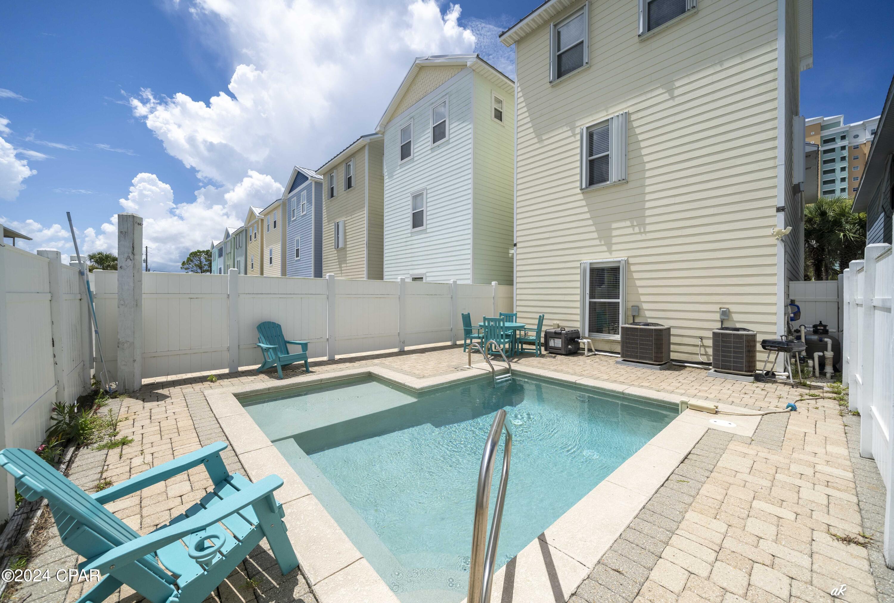Image 14 For 7428 Thomas Drive