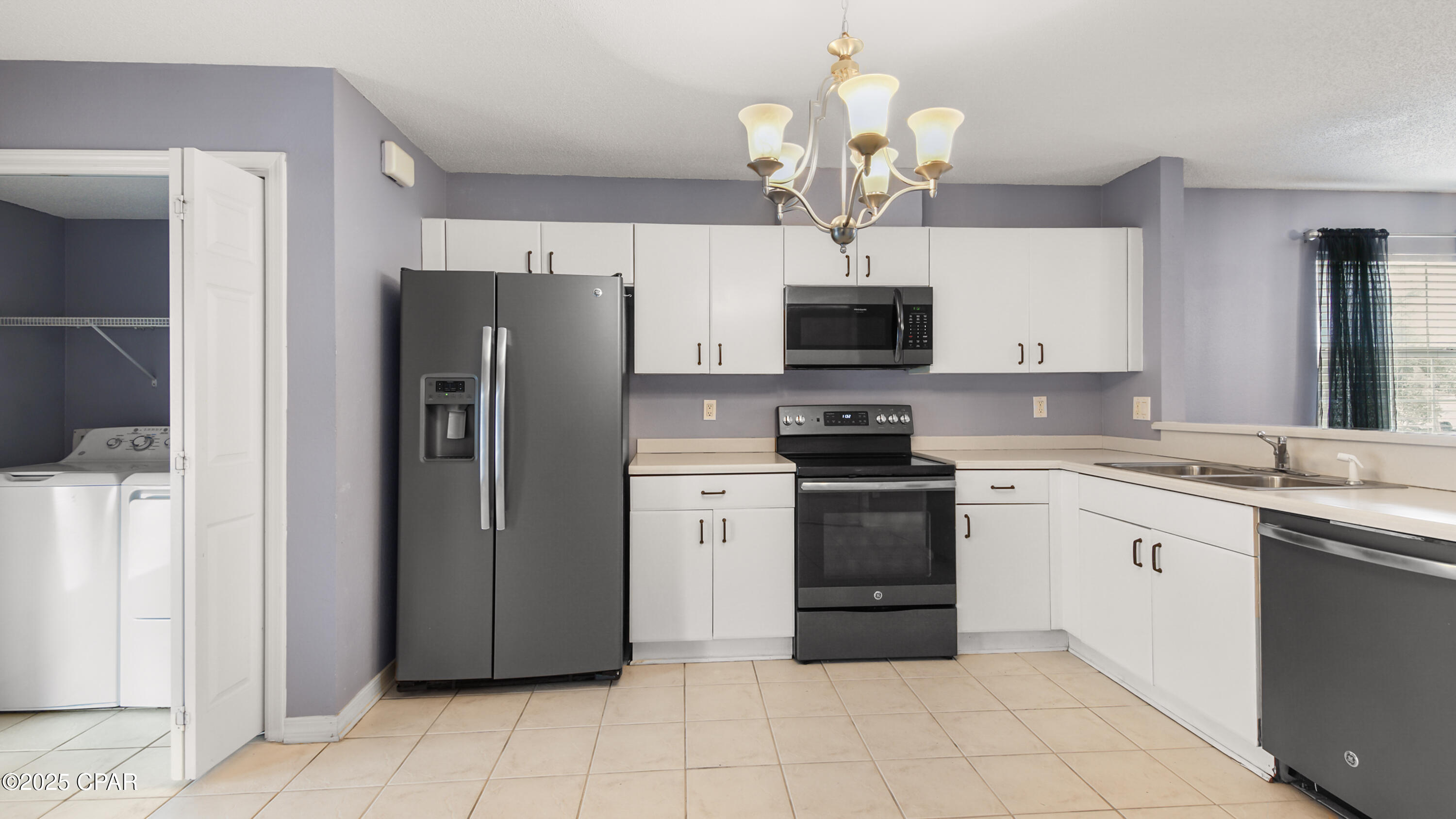 Image 11 For 3165 Meadow Street