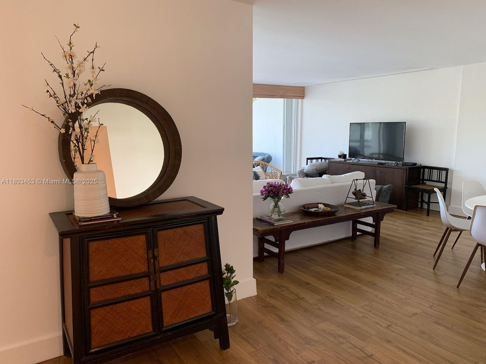 199 Ocean Lane Dr #106, Key Biscayne FL 33149