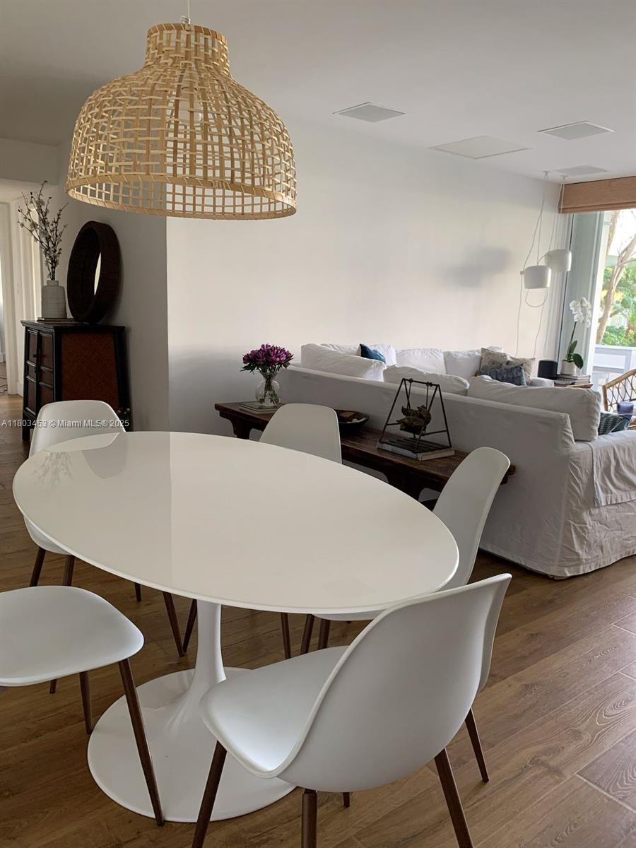 199 Ocean Lane Dr #106, Key Biscayne FL 33149