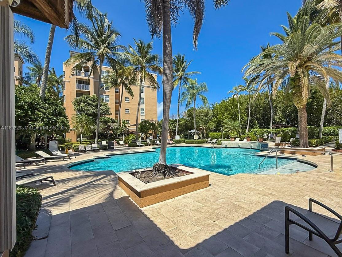 19601 E Country Club Dr #7304, Aventura FL 33180