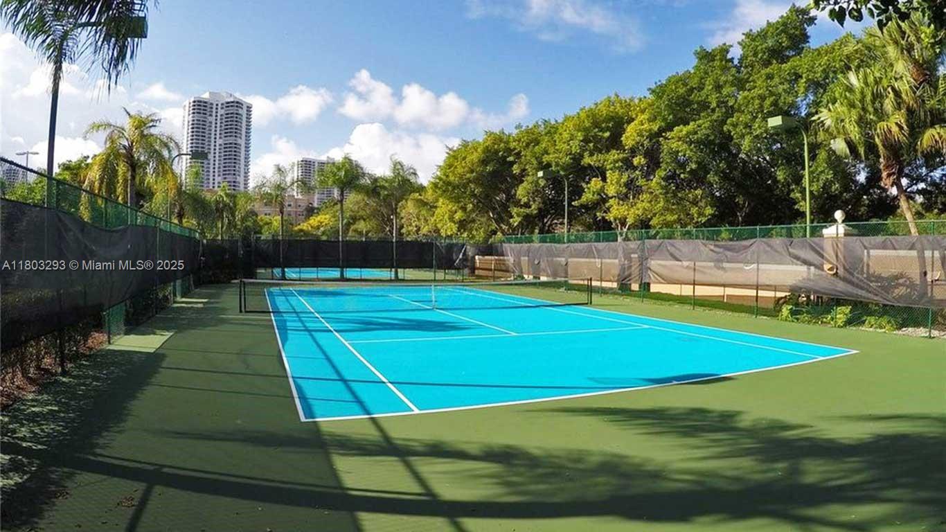 19601 E Country Club Dr #7304, Aventura FL 33180