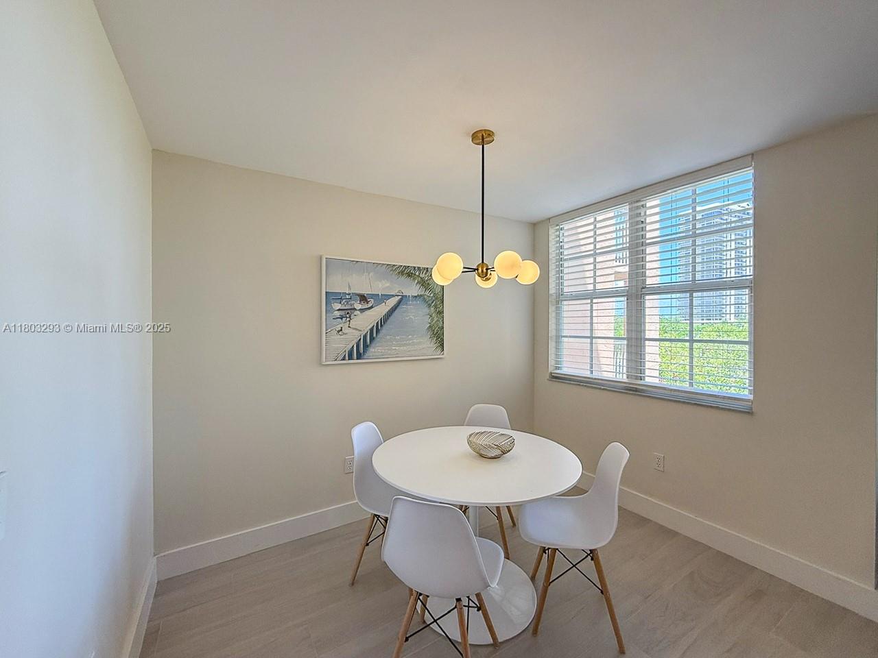 19601 E Country Club Dr #7304, Aventura FL 33180