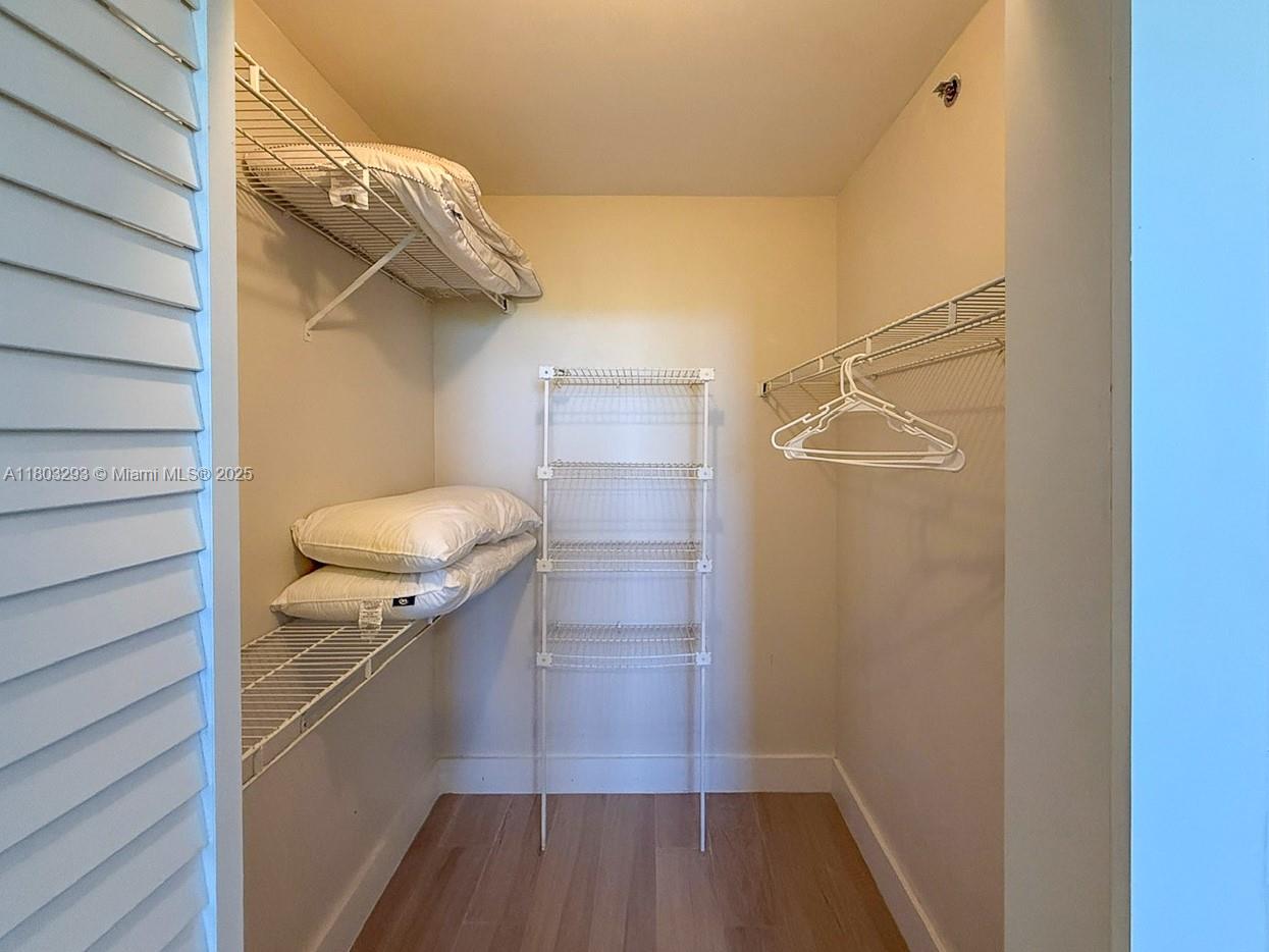 19601 E Country Club Dr #7304, Aventura FL 33180