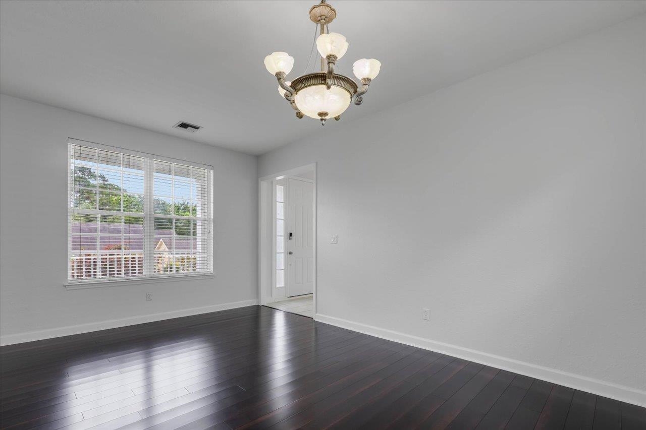 2123 Fernleigh Drive, Tallahassee, Texas image 16