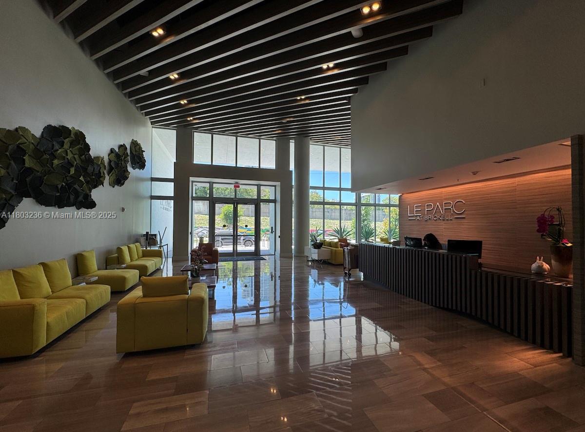 Condo for Rent in Miami, FL