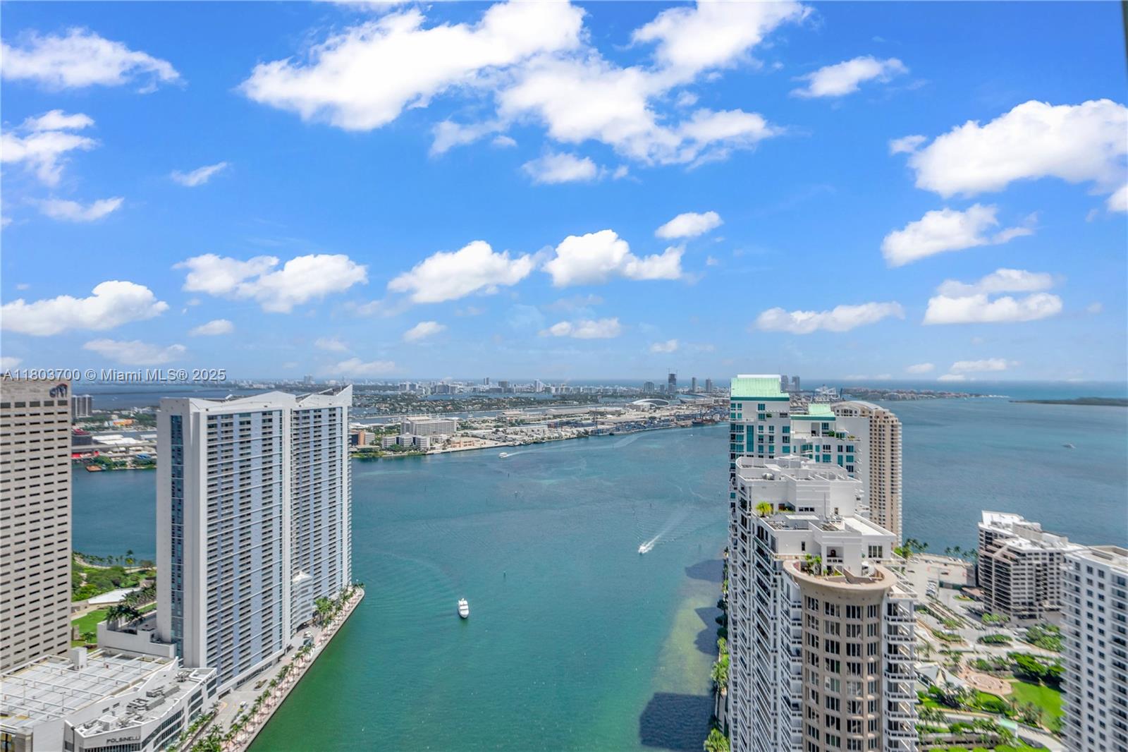 Condo for Rent in Miami, FL