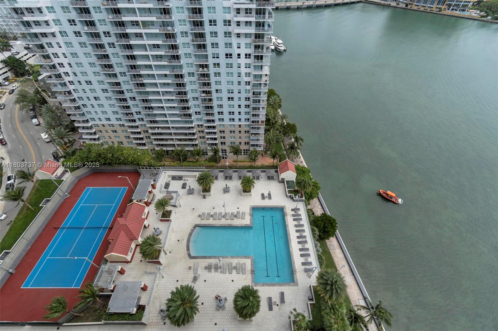 1155 Brickell Bay Dr #1101, Miami FL 33131