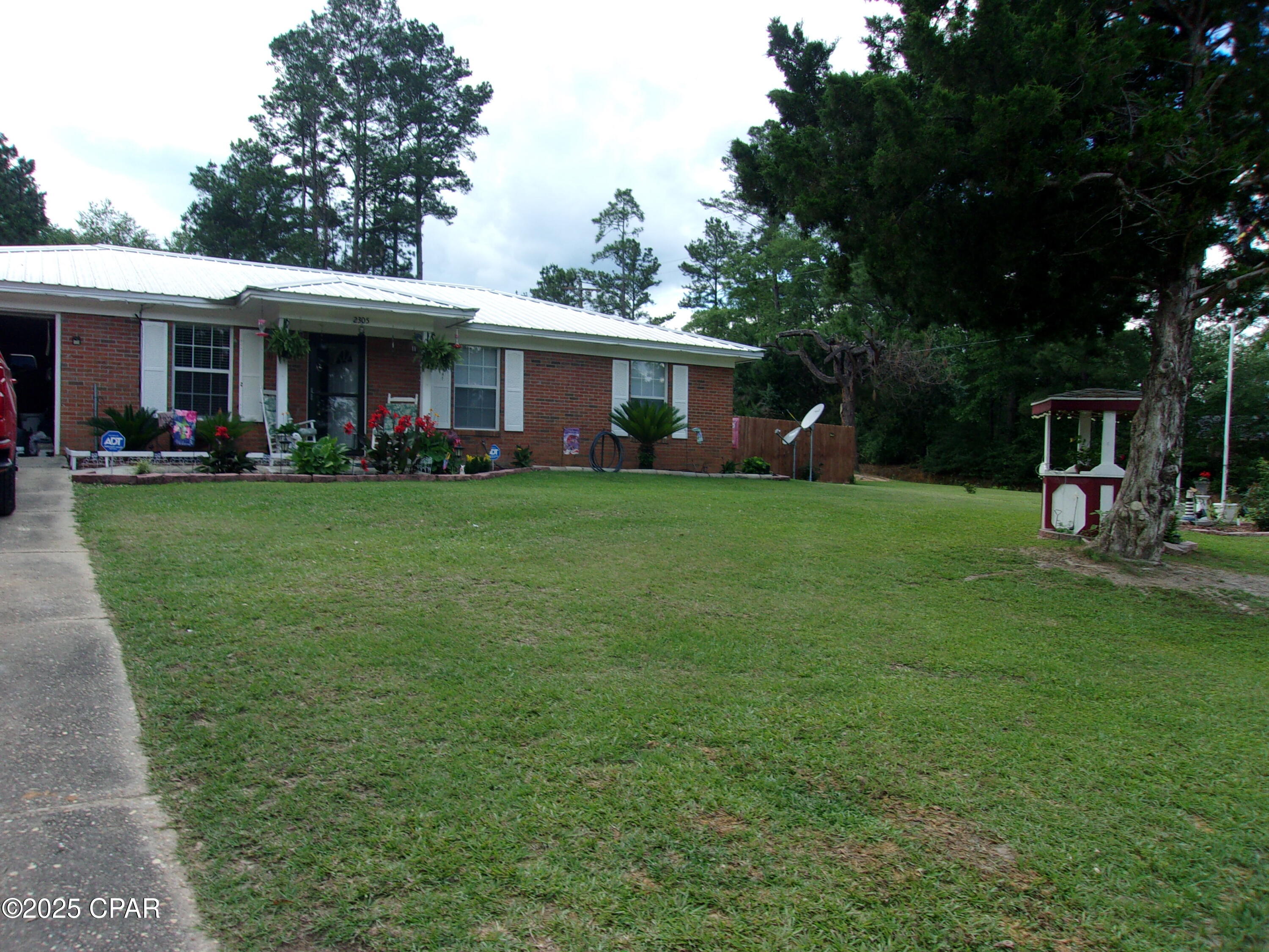 Image 37 For 2305 Sweetgum Drive