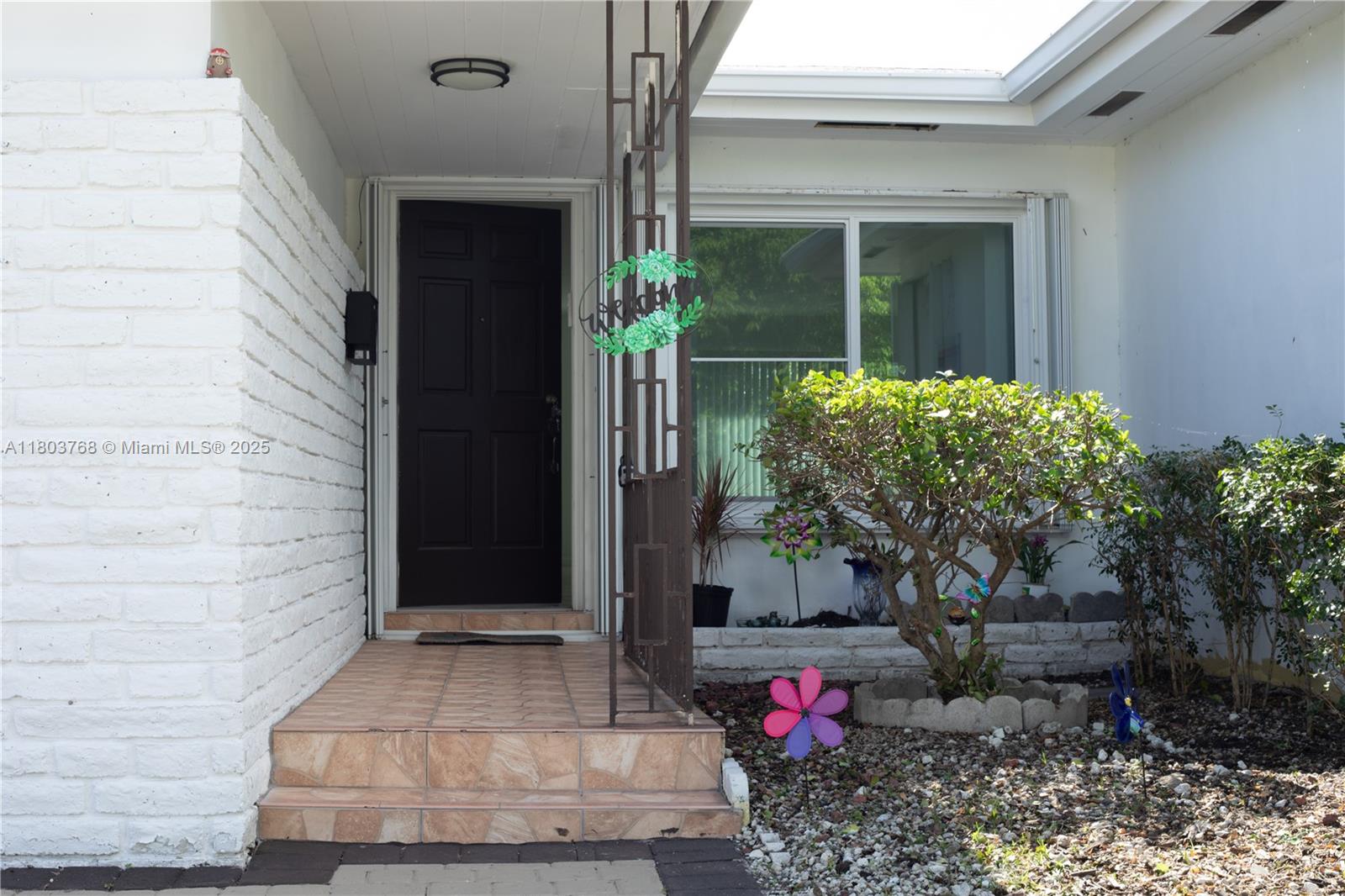 8851 Byron Ave, Surfside, Florida image 2