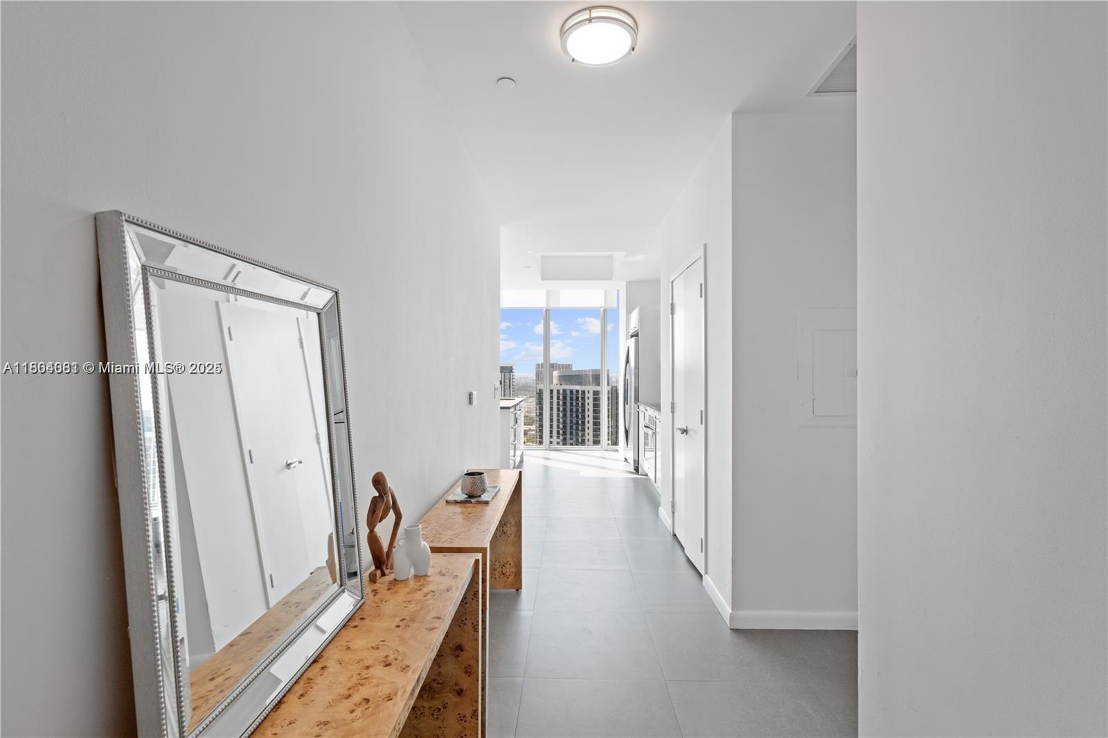 888 Biscayne Blvd #4801, Miami FL 33132
