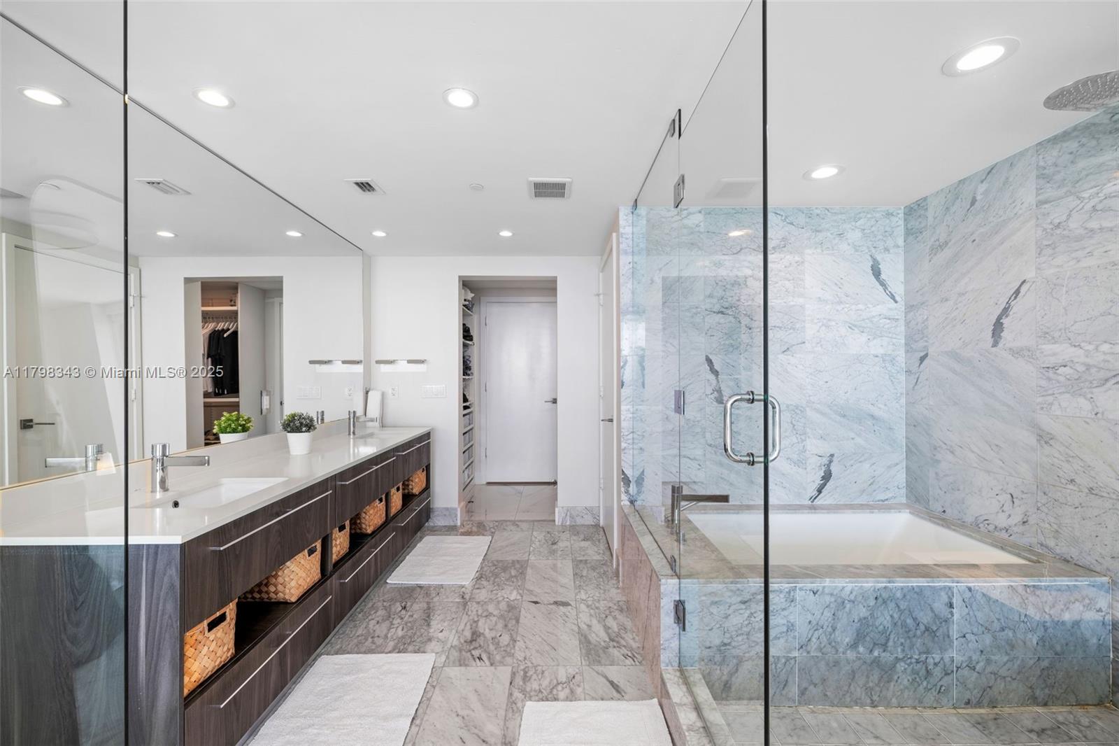 3131 NE 7th Ave #3103, Miami FL 33137