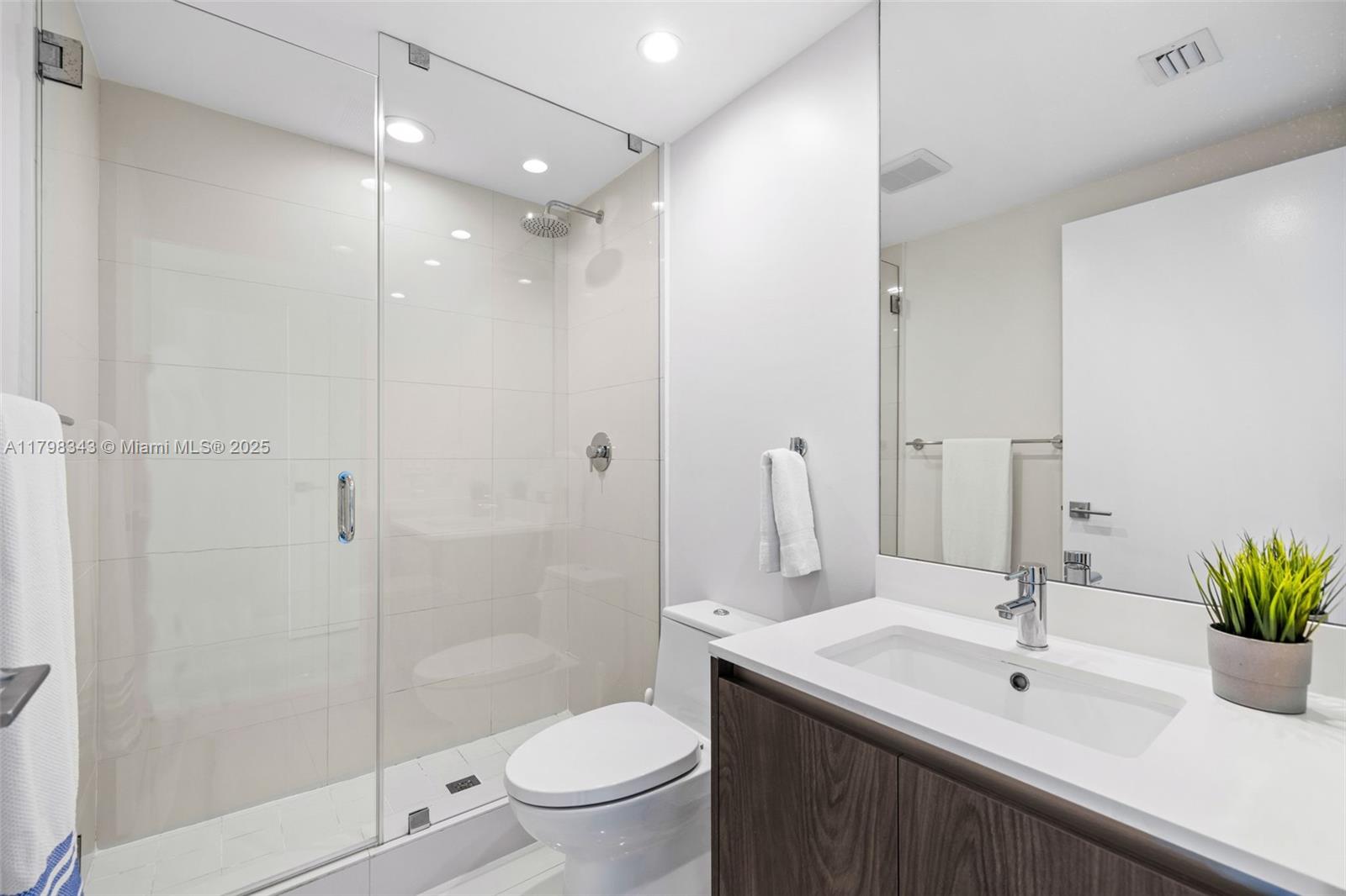 3131 NE 7th Ave #3103, Miami FL 33137
