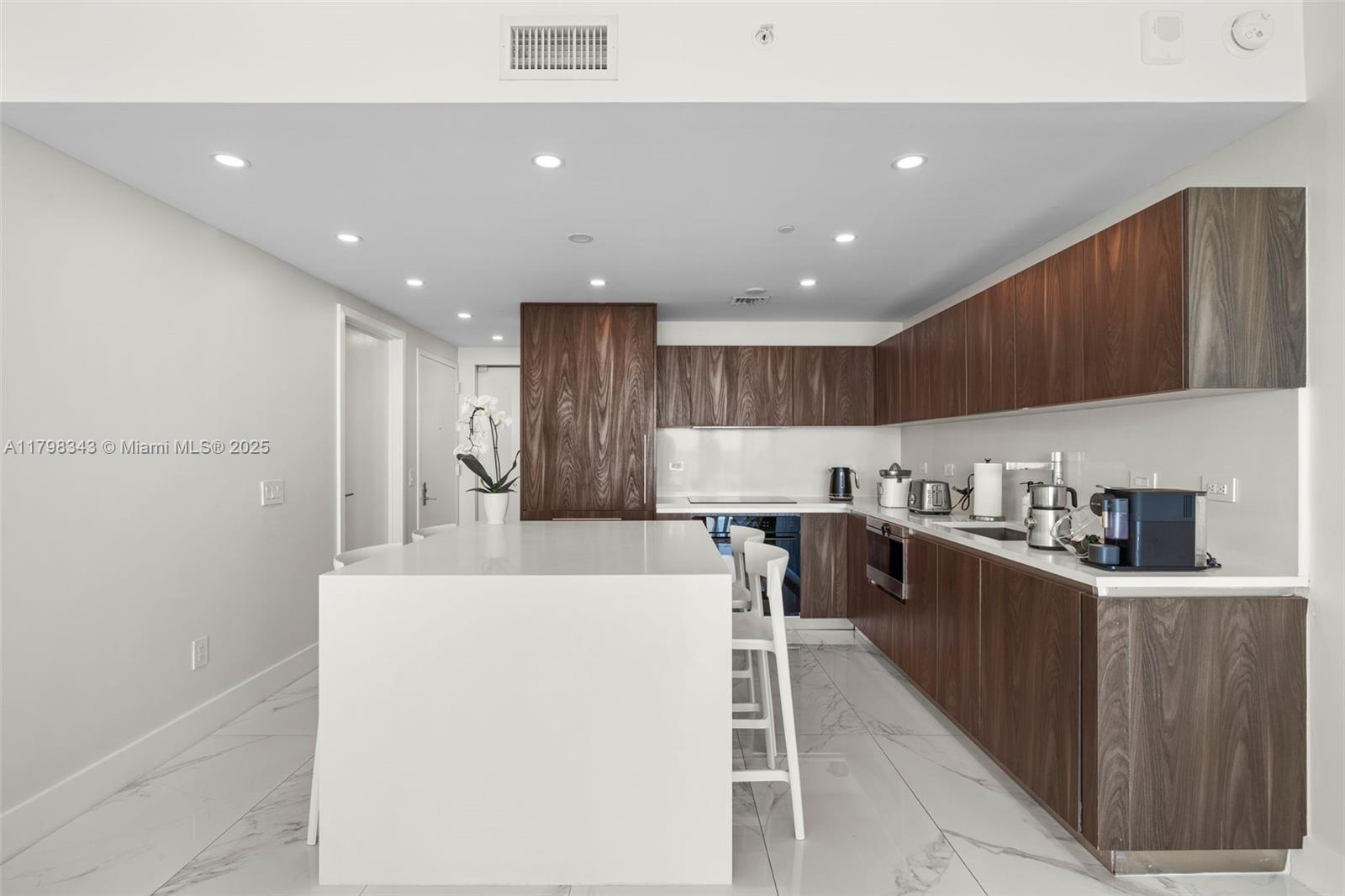 3131 NE 7th Ave #3103, Miami FL 33137