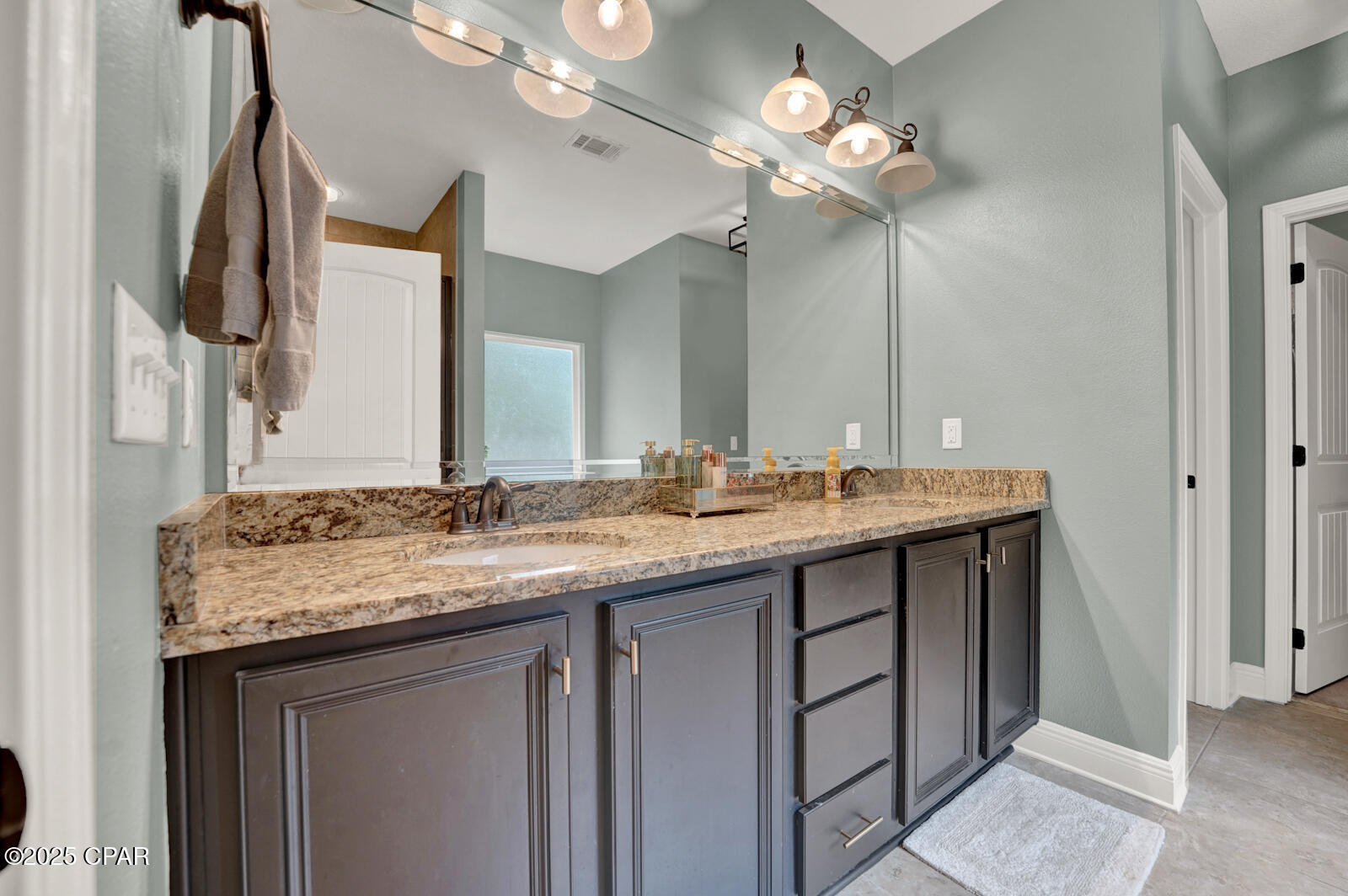 Image 19 For 1104 Zephyr Way