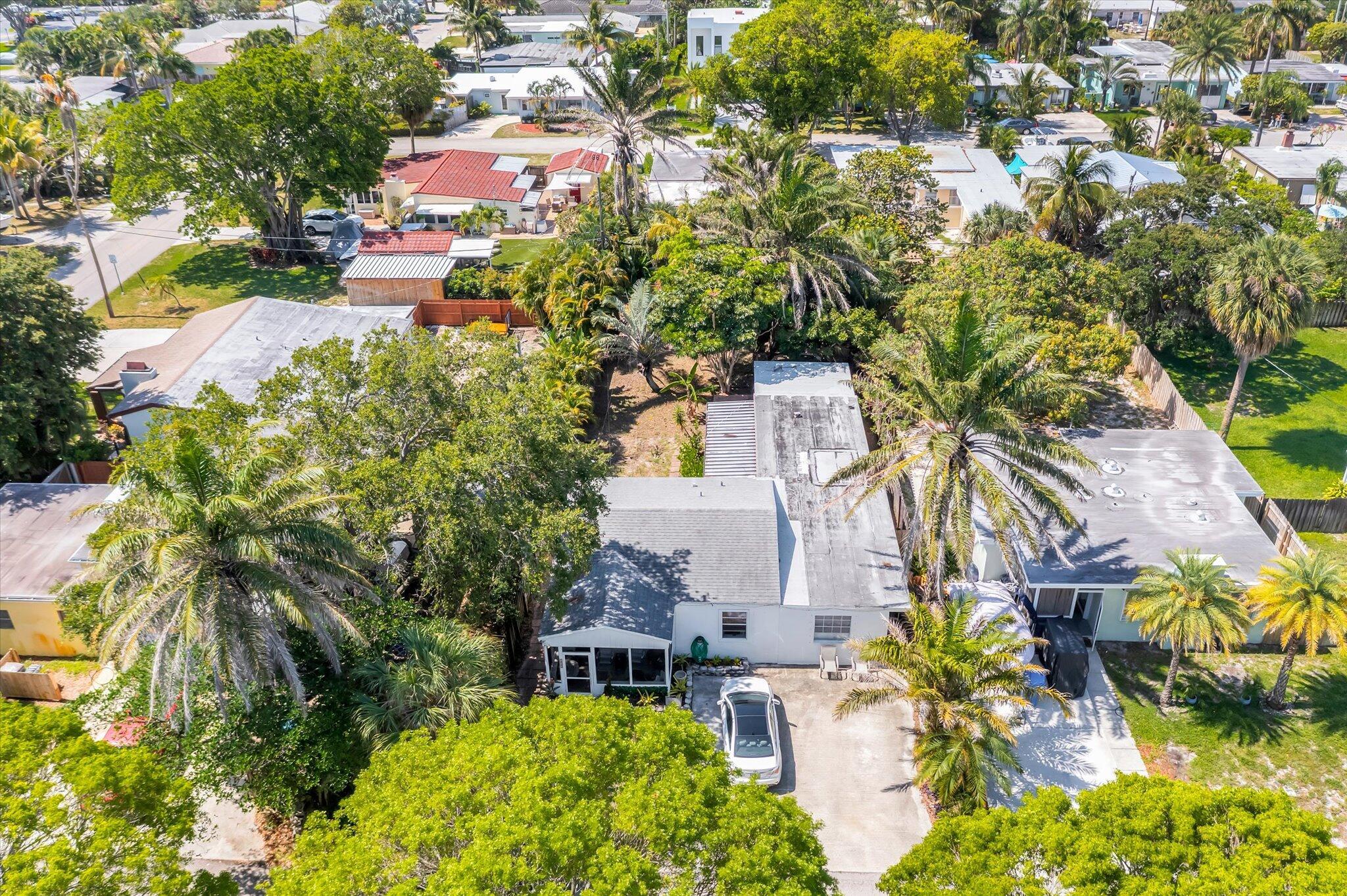 132 E Central Boulevard, Lantana, FL 33462, 3 Bedrooms , 2 Bathrooms ,Single Family Residence,Off Market,R11091235, Horizon Palm Realty Group