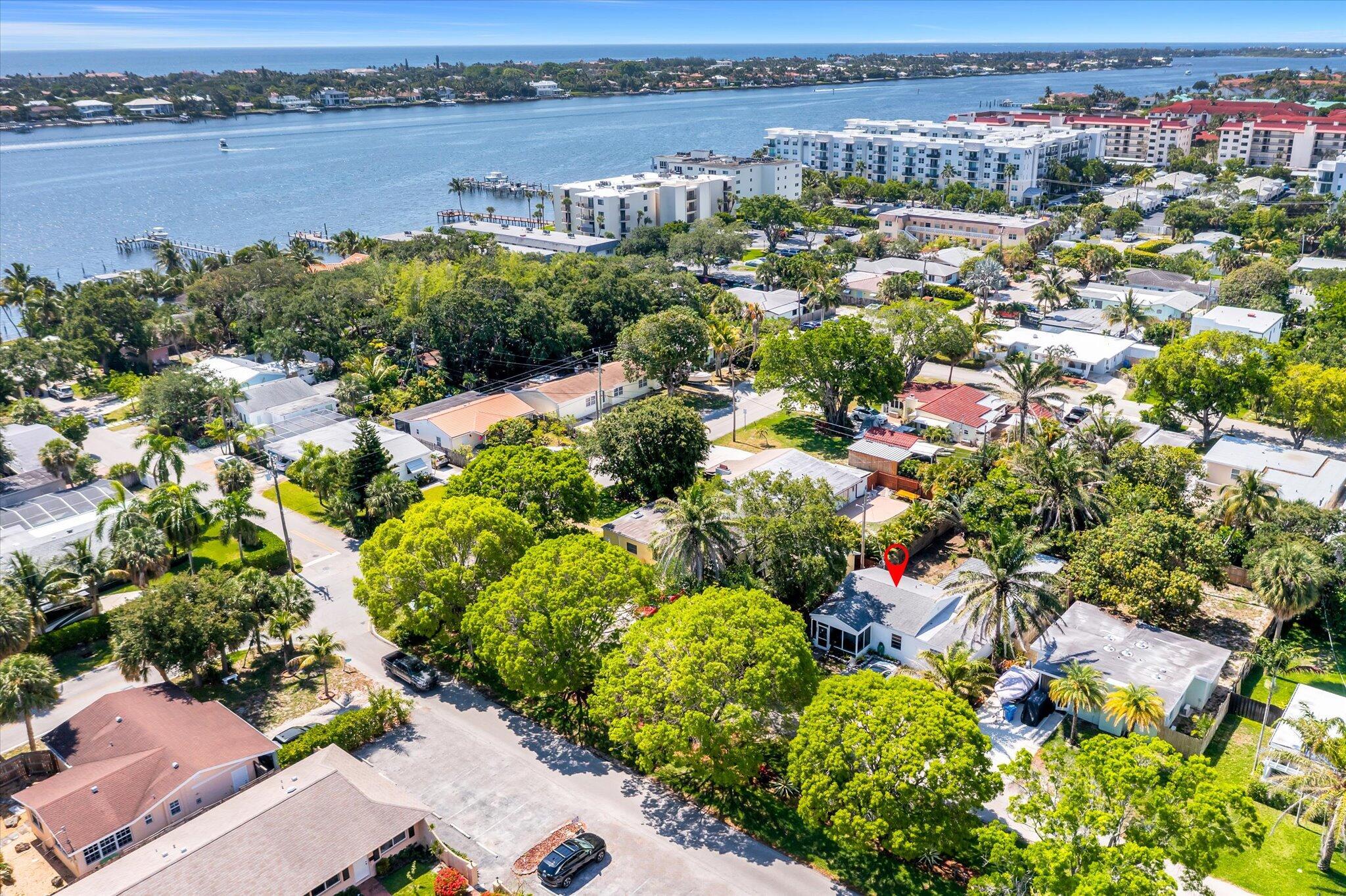 132 E Central Boulevard, Lantana, FL 33462, 3 Bedrooms , 2 Bathrooms ,Single Family Residence,Off Market,R11091235, Horizon Palm Realty Group