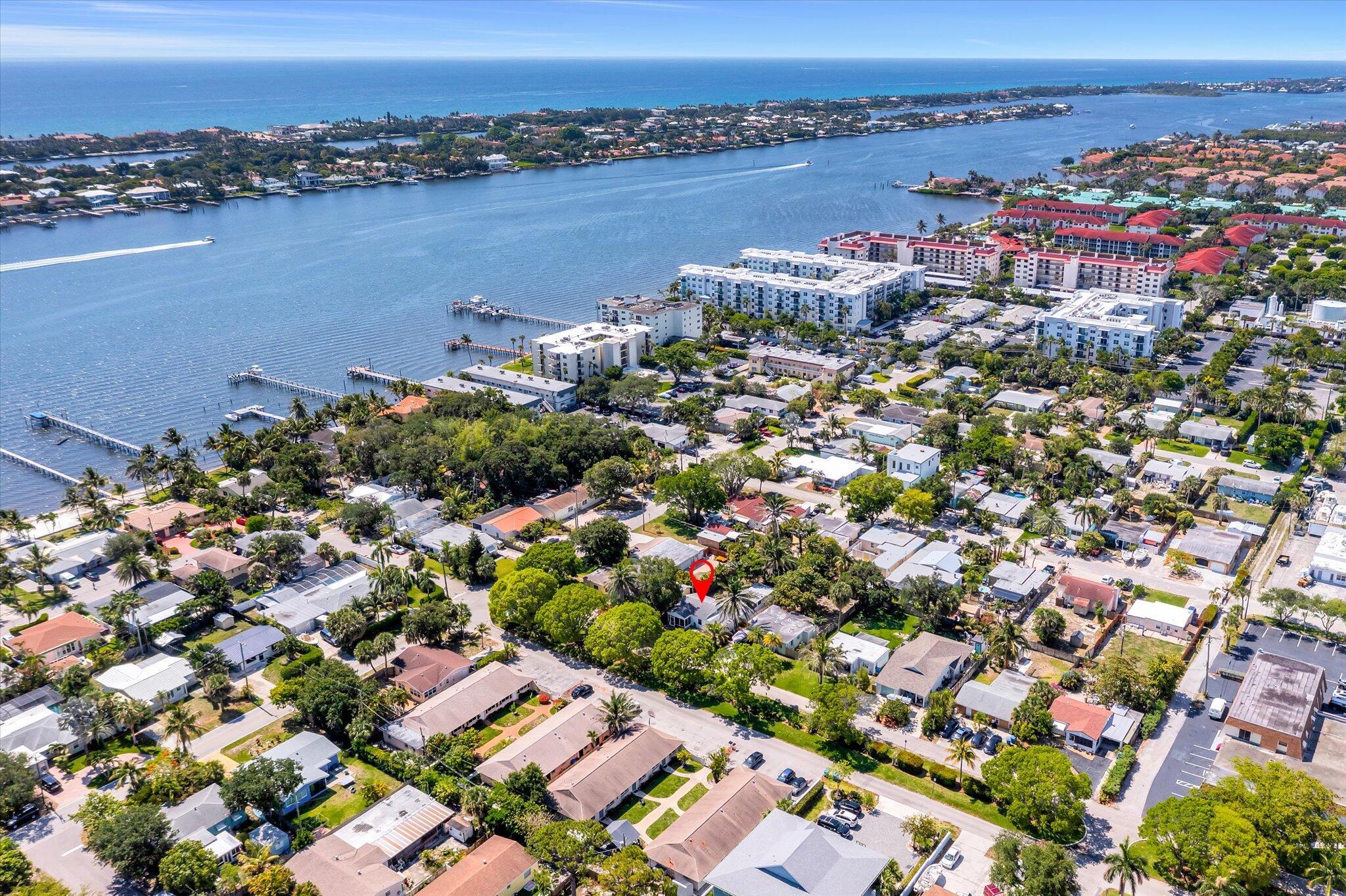 132 E Central Boulevard, Lantana, FL 33462, 3 Bedrooms , 2 Bathrooms ,Single Family Residence,Off Market,R11091235, Horizon Palm Realty Group