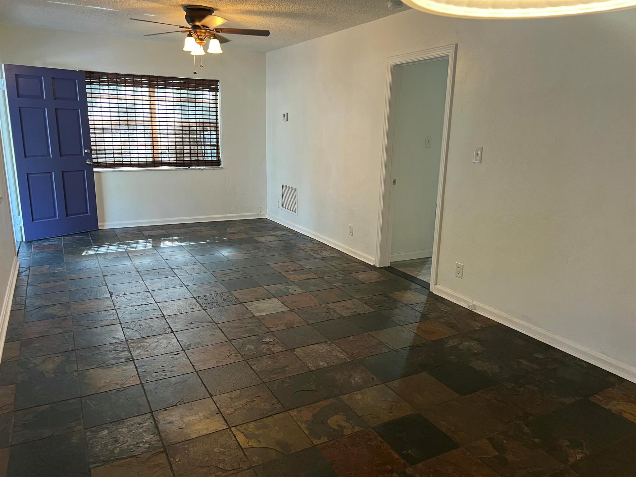 132 E Central Boulevard, Lantana, FL 33462, 3 Bedrooms , 2 Bathrooms ,Single Family Residence,Off Market,R11091235, Horizon Palm Realty Group