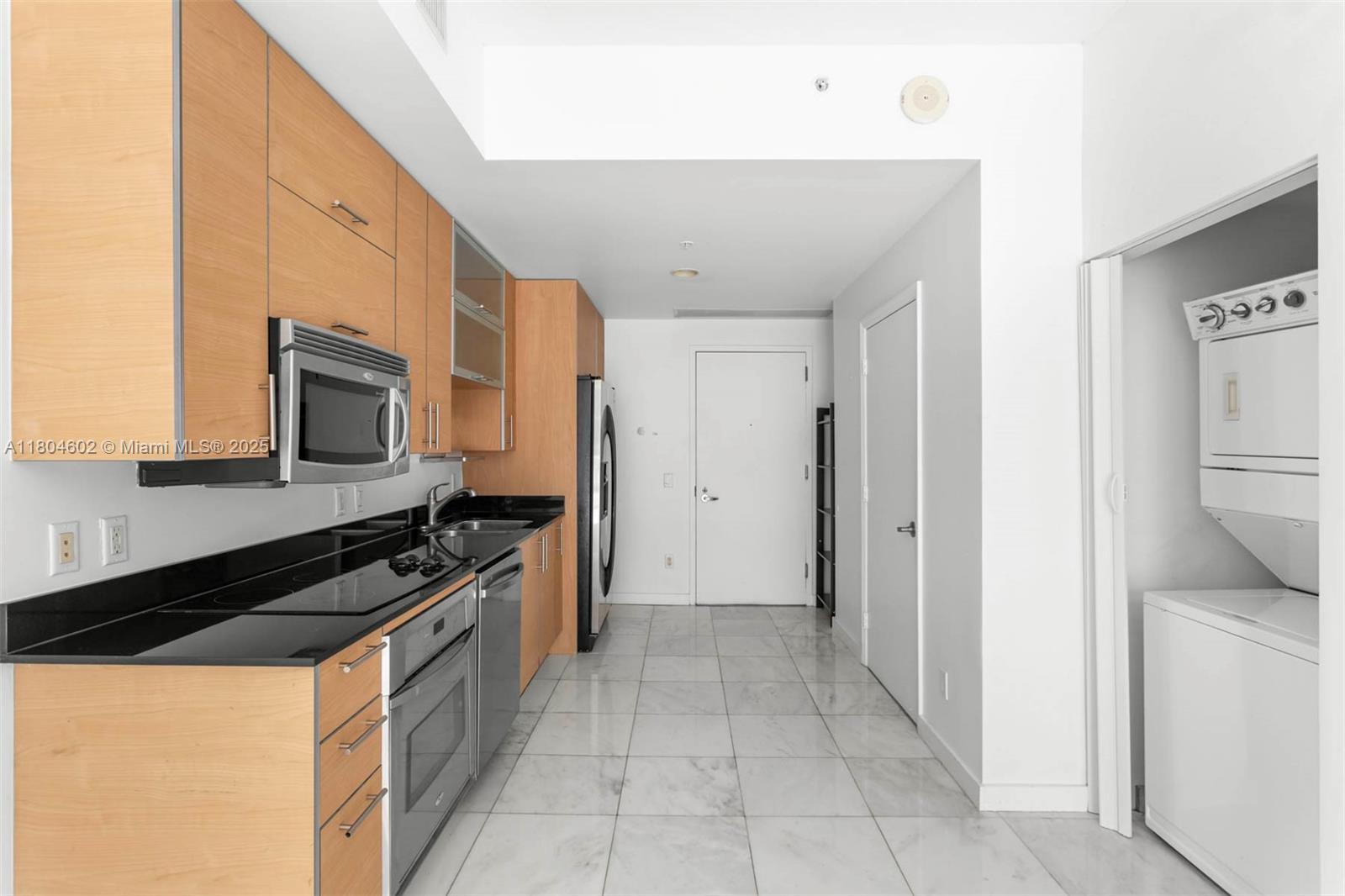 60 SW 13th St #1602, Miami FL 33130