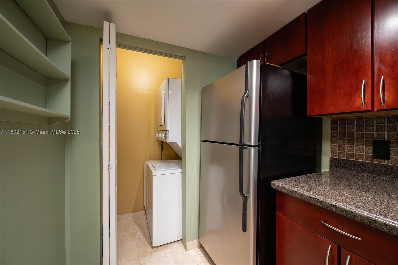 770 Claughton Island Dr #809, Miami FL 33131