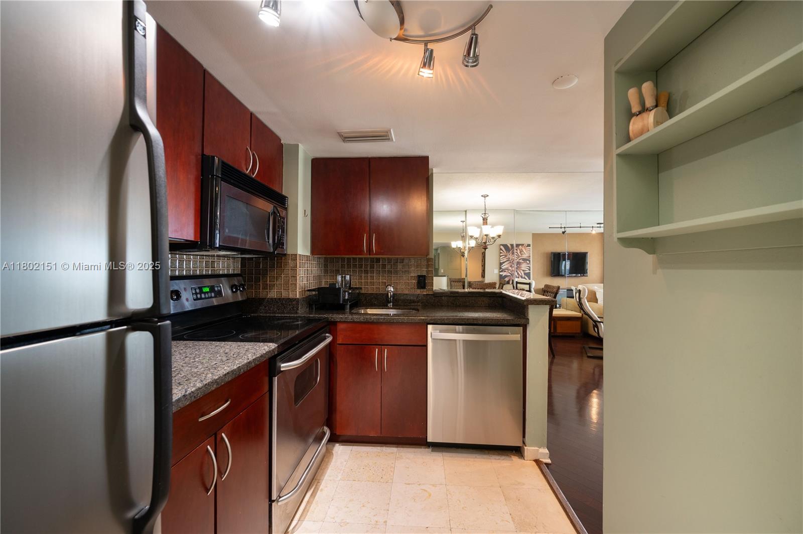 770 Claughton Island Dr #809, Miami FL 33131