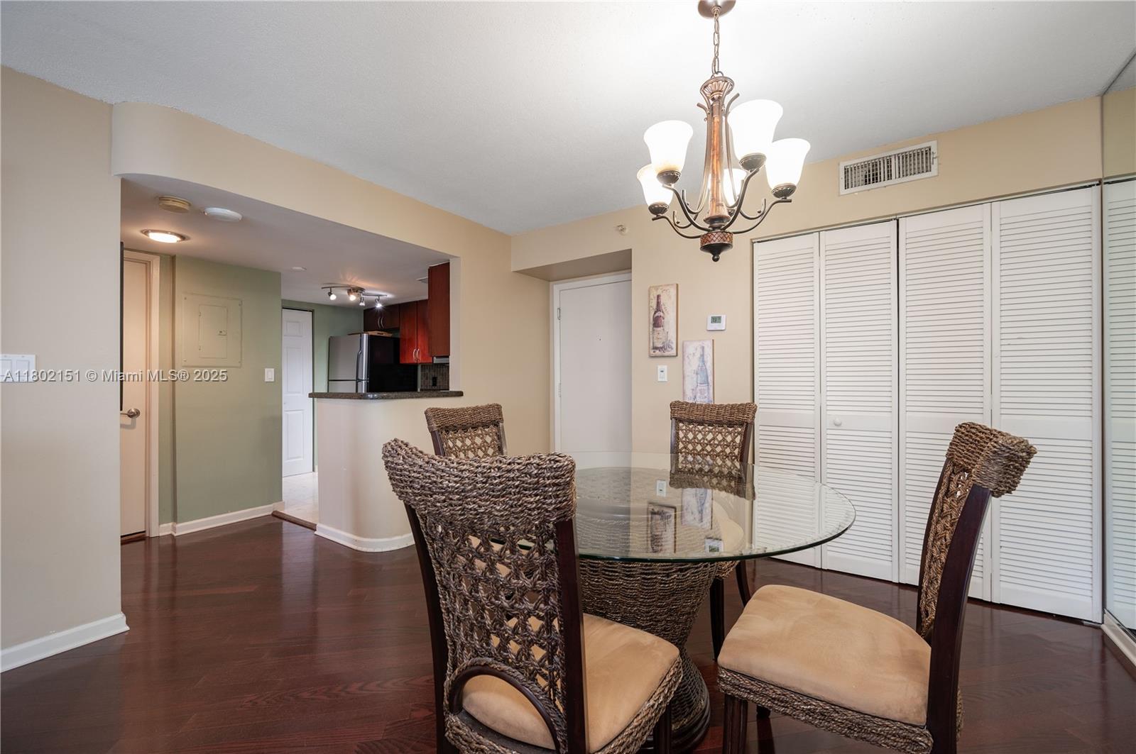 770 Claughton Island Dr #809, Miami FL 33131