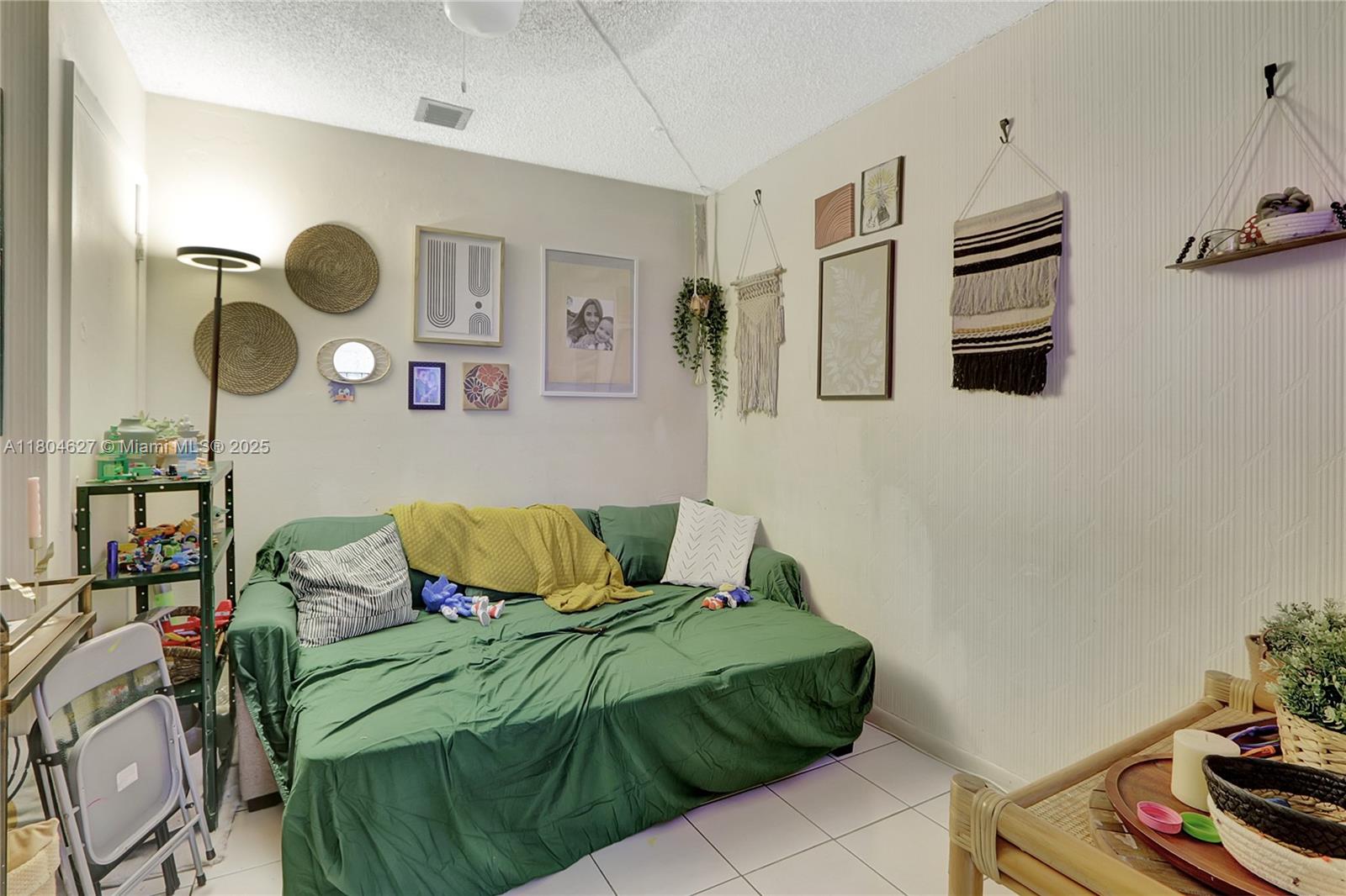 13504 SW 68th Ter
