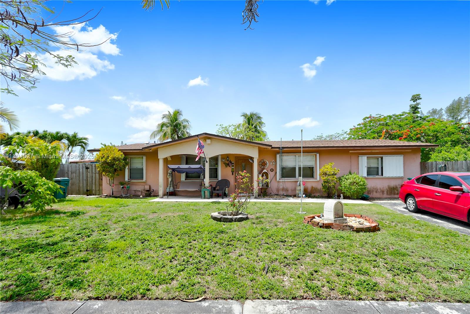 13504 SW 68th Ter